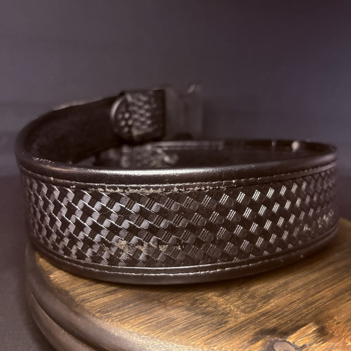 Bianchi 7950 Duty Belt Waist Size Small 28”-32" AccuMold Basketweave Leather