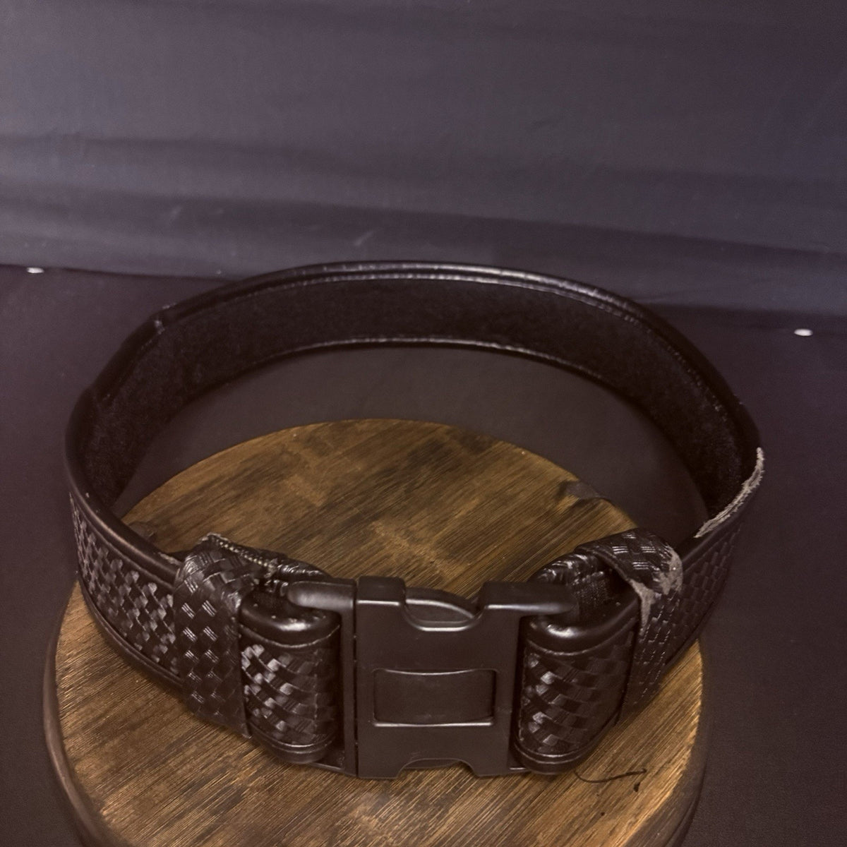 Bianchi 7950 Duty Belt Waist Size Small 28”-32" AccuMold Basketweave Leather