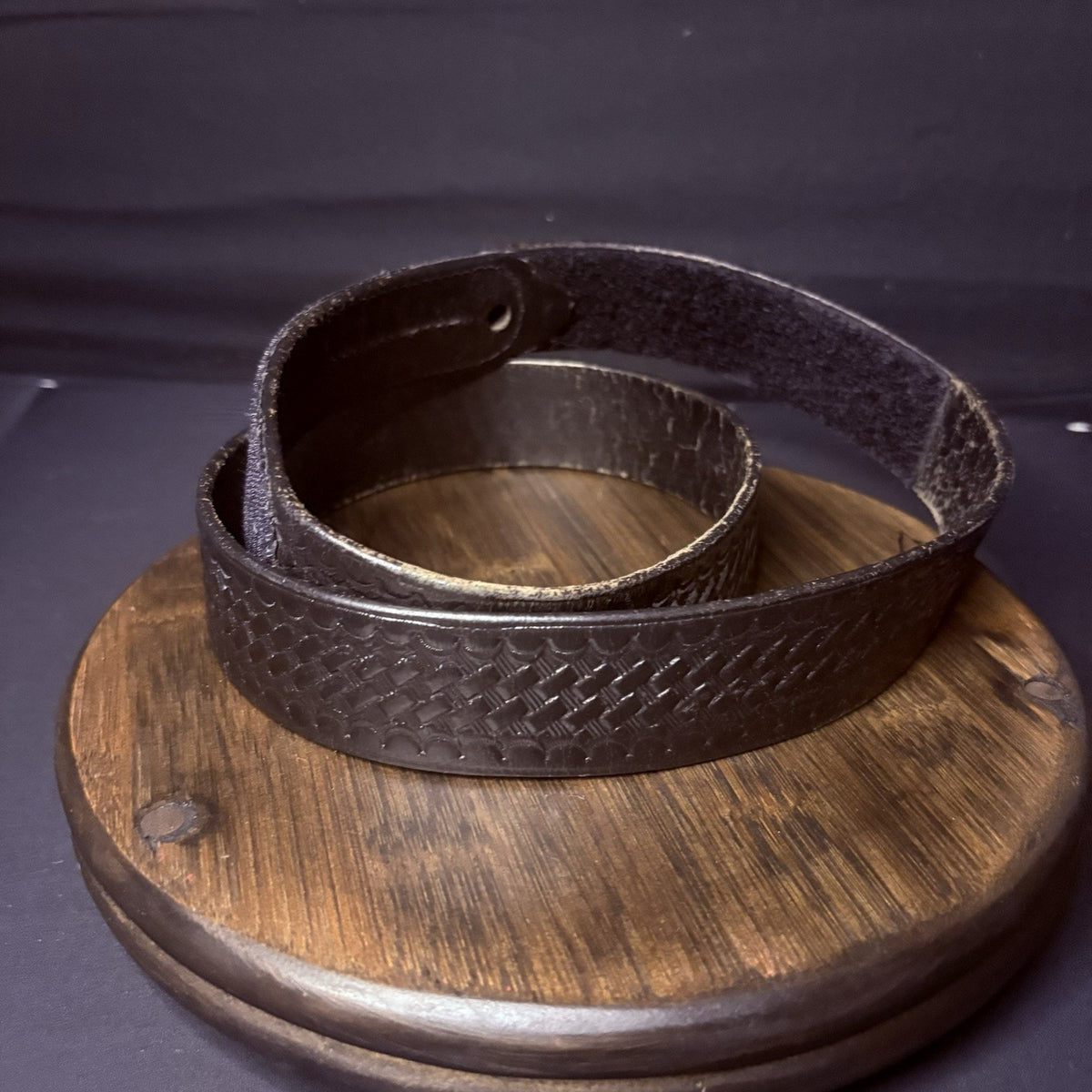 Leather Duty Belt Size 34"-36" Thin 1.5" Wide Hook & Loop Closure
