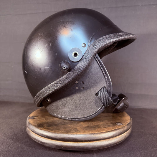 Crown Impact Helmet Size Extra Large Model C-3 906 Black USA Made Duty Headgear