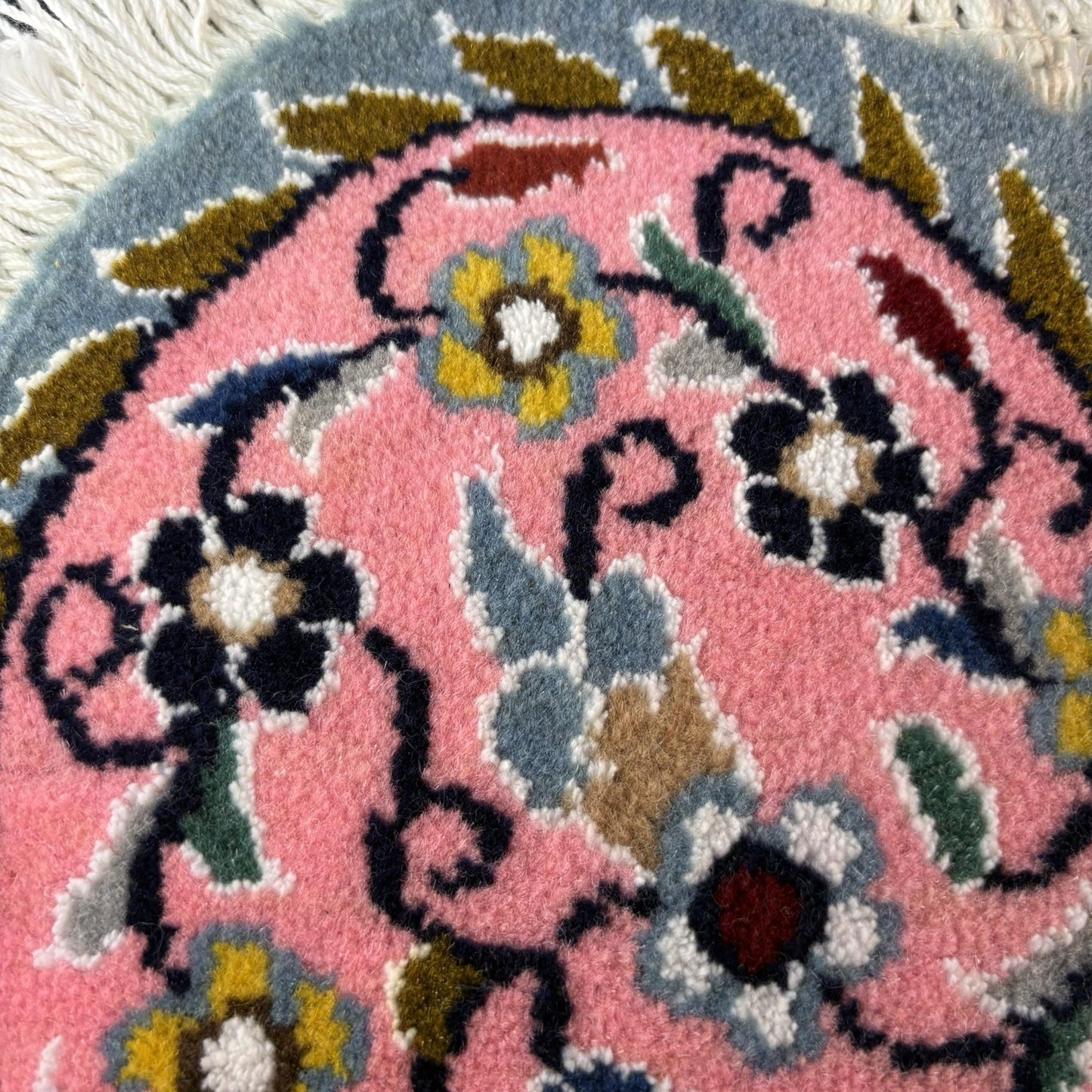 Heart Shape Pink Rug Flower Hand Knotted 13”x12” Very Rare 225KPSI13