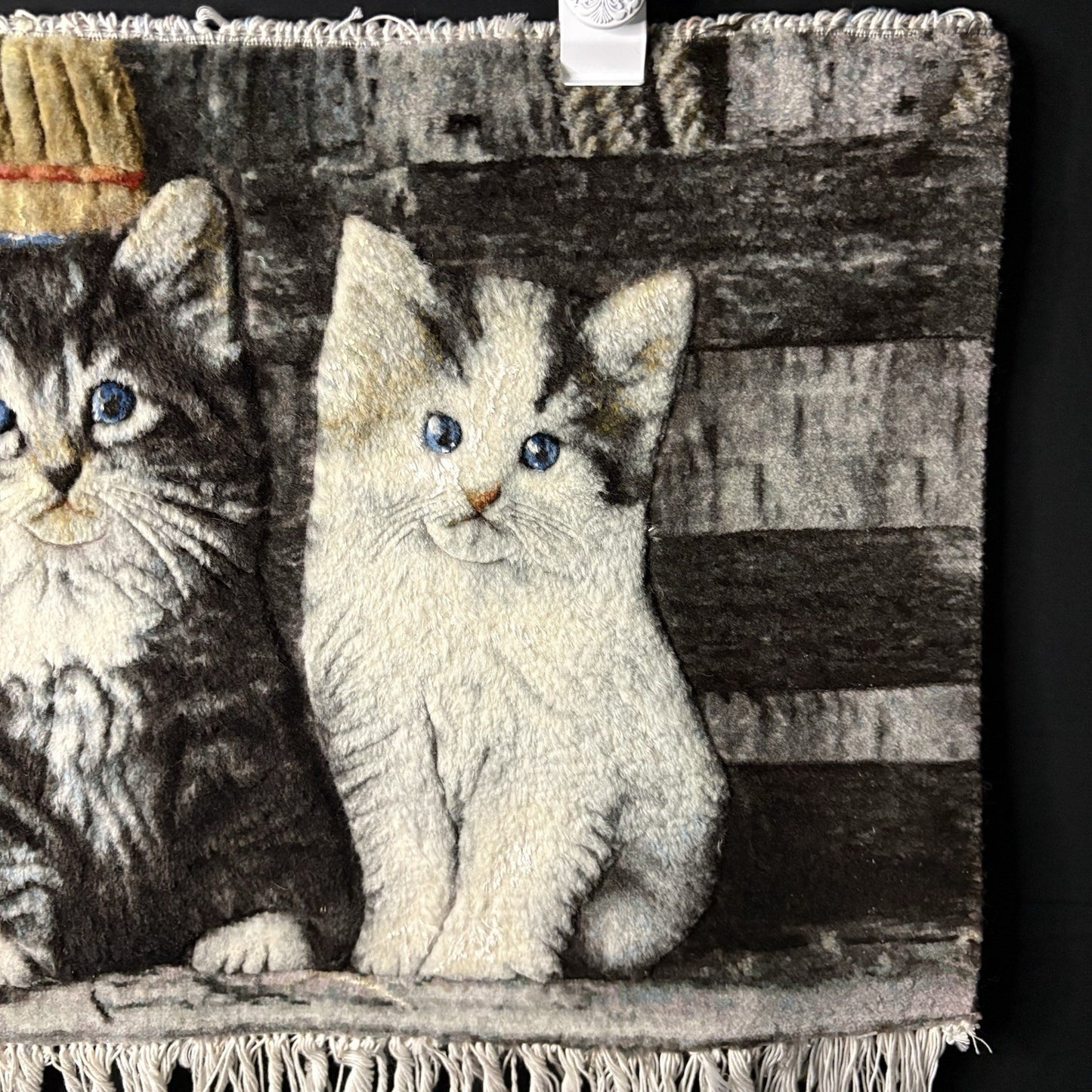 Persian Pictorial Rug 3D Kittens Tabrizz Hand Knotted 24”x16” w/Rug Hangers4