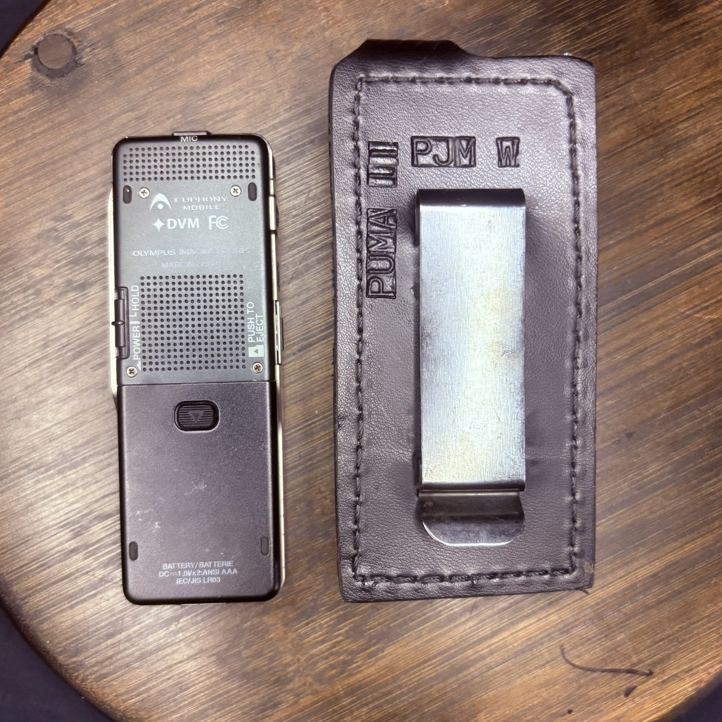 Olympus Puma 3 Law Enforcement Micro SD Voice Recorder w/ Leather Case9