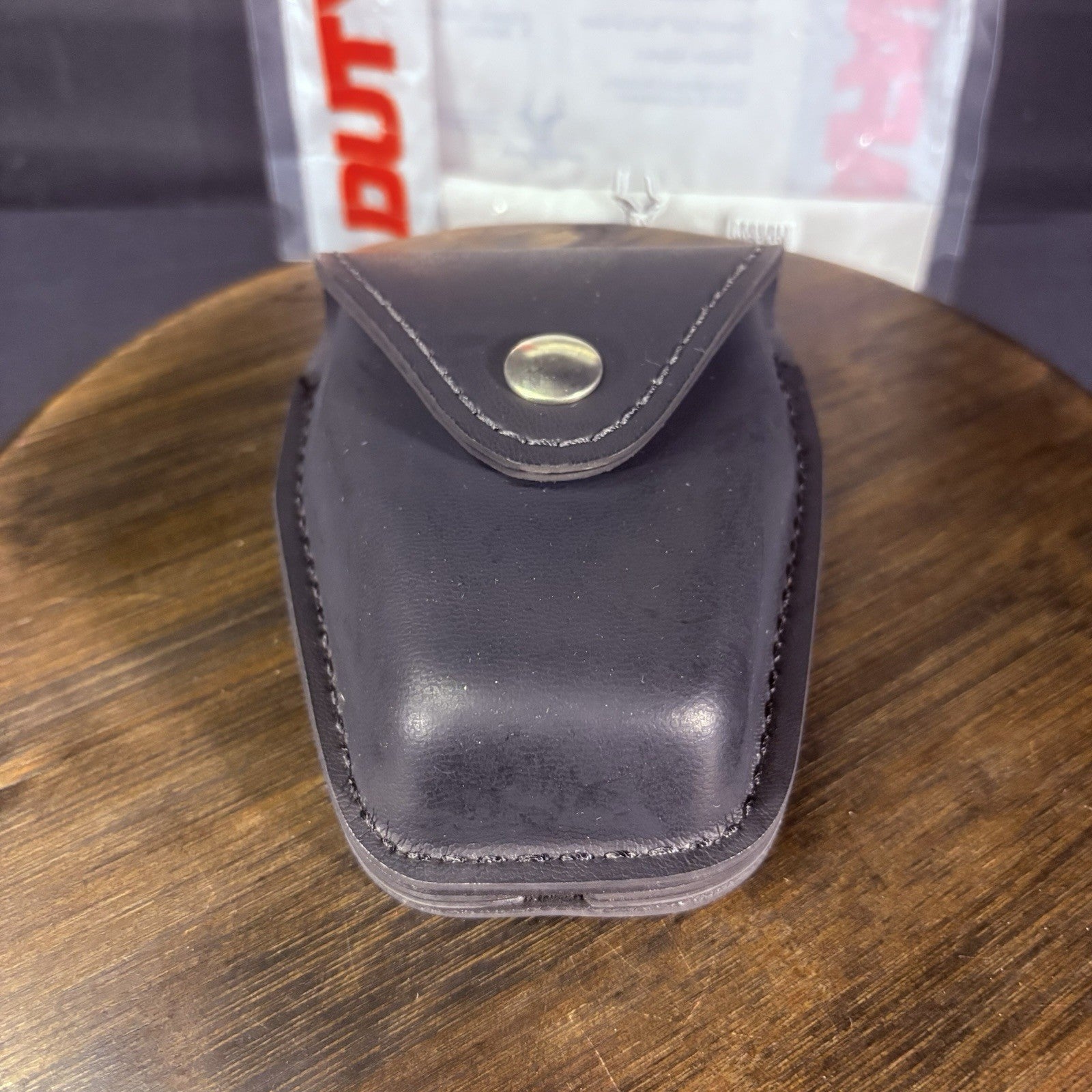 Safariland Duty Gear 190 Handcuff Pouch Plain Black Leather Top Flap Chrome Snap8