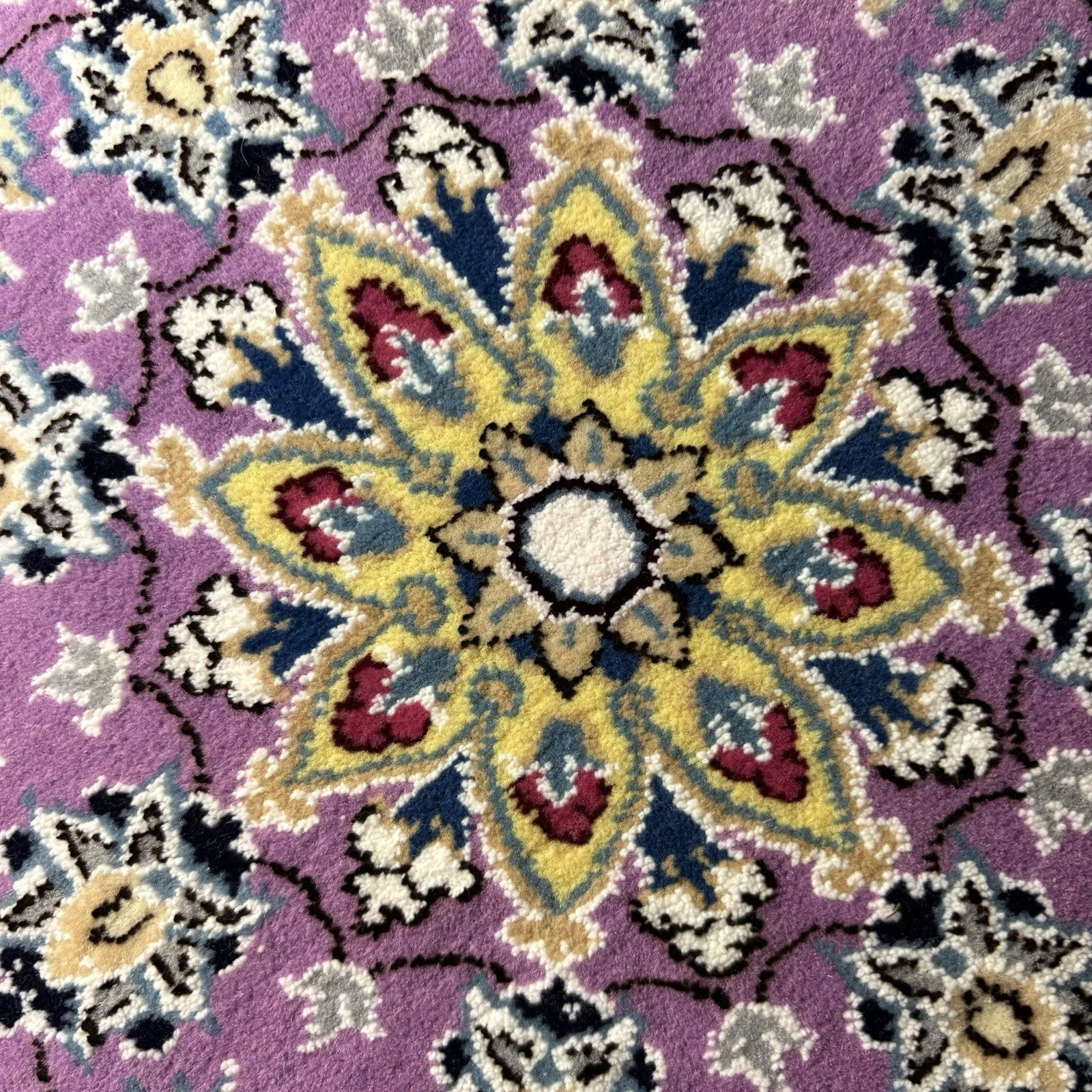 Persian Nain Round Rug Purple Medallion Rug Hand Knotted Size 15”x15” Or 38cm4