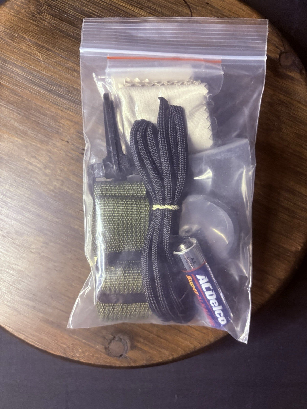 NVG Accessories Bag w/ Strap, Battery, Lens, Cloth1