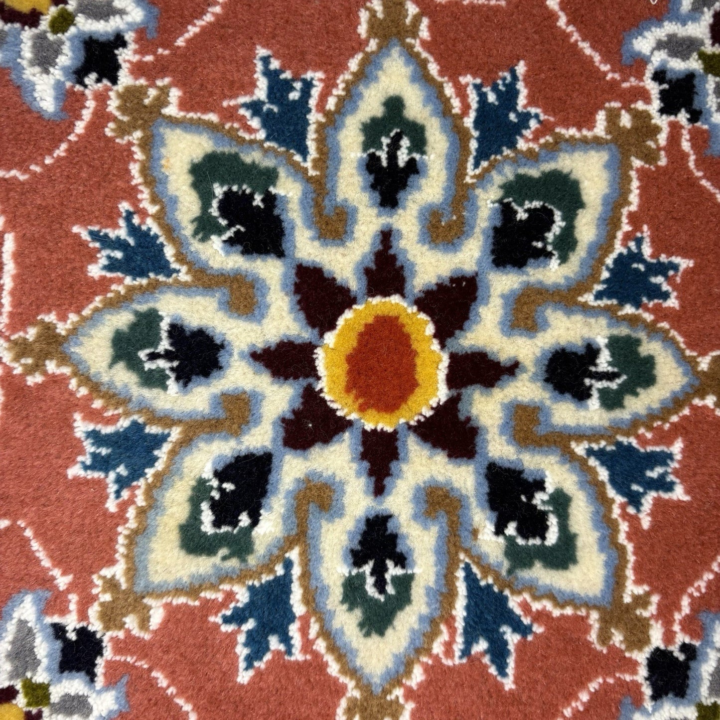 Persian Nain Medallion Round Rug Hand Knotted Size 17”x17” Or 43cm X43cm Orange3