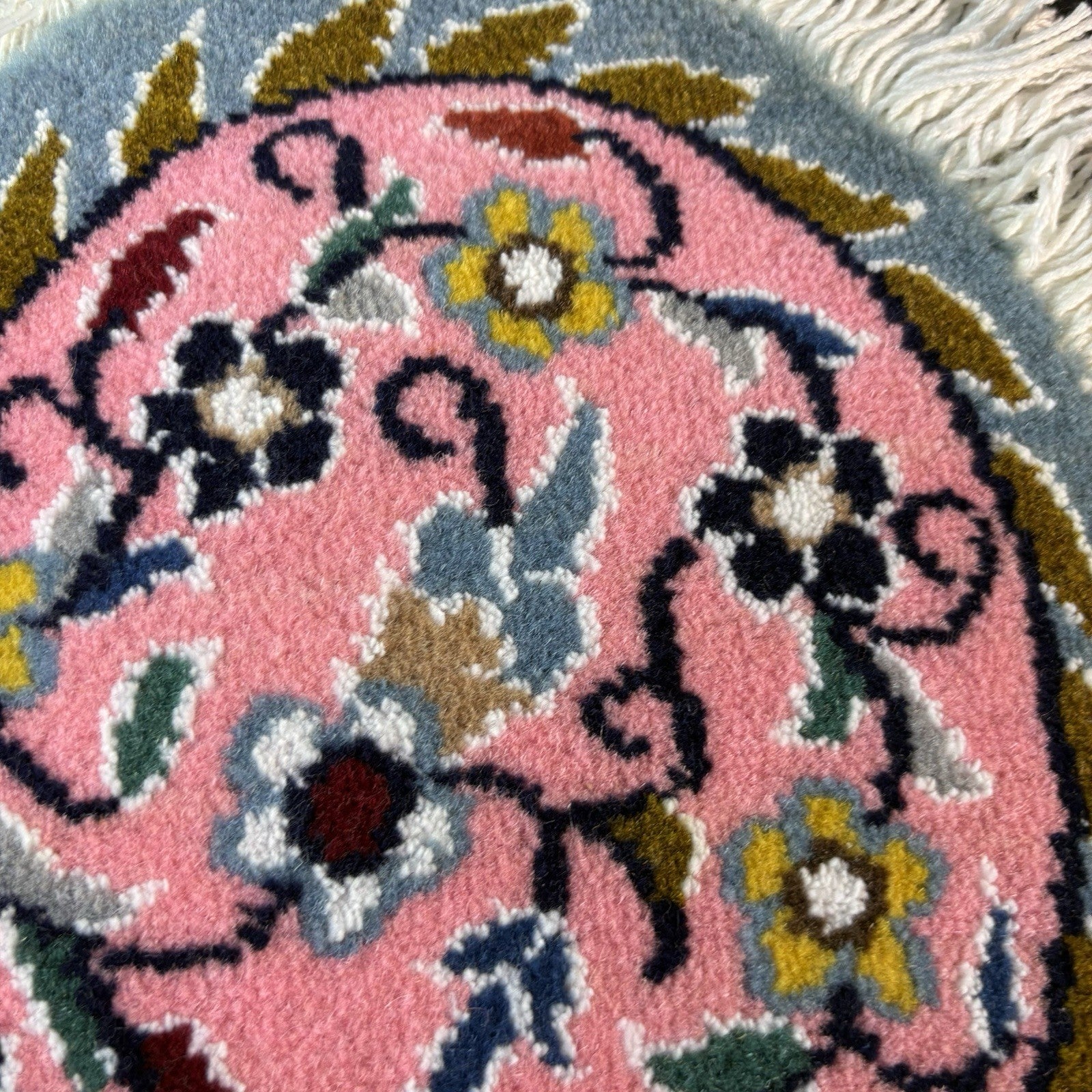 Heart Shape Pink Rug Flower Hand Knotted 13”x12” Very Rare 225KPSI14