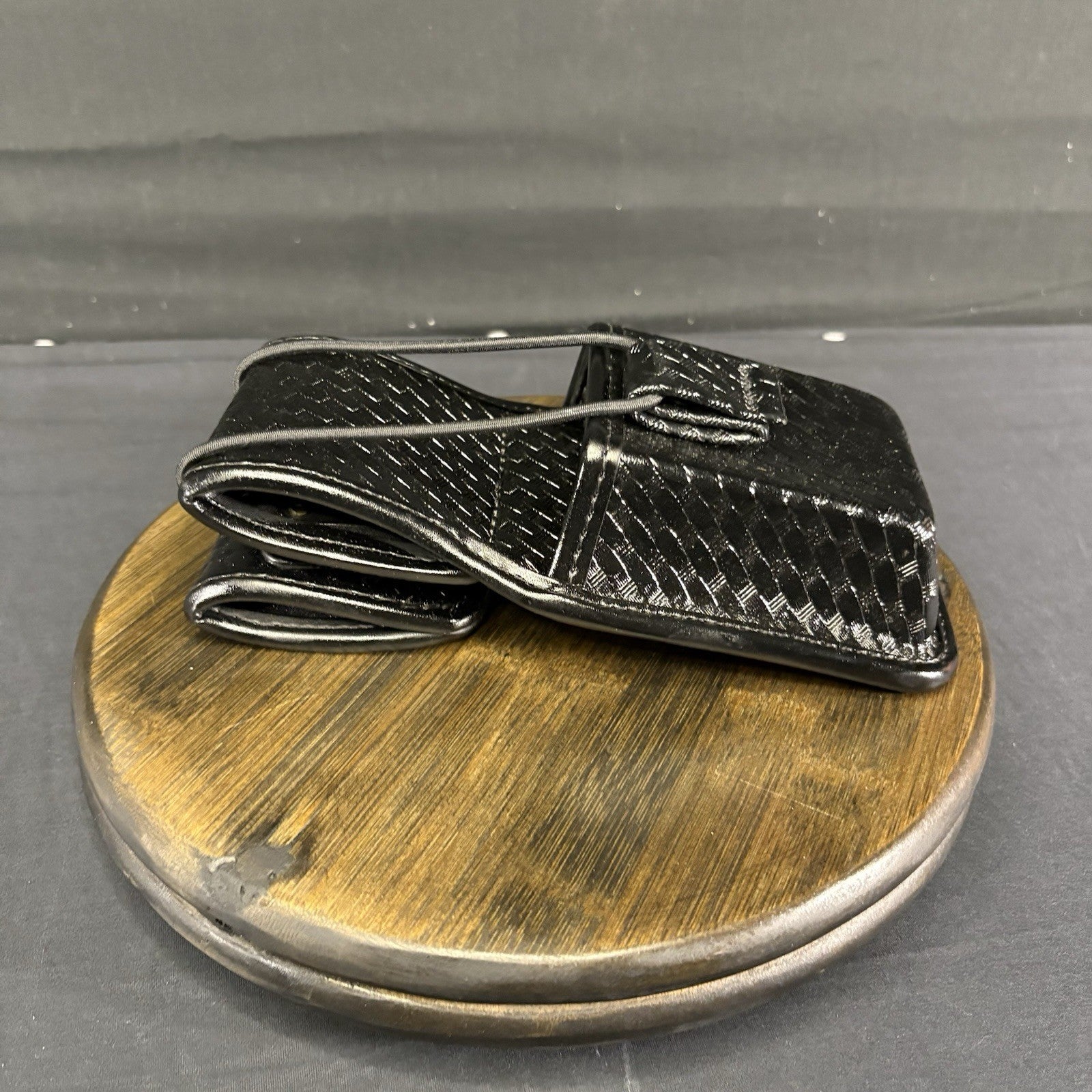 Bianchi Universal Radio Holder Swivel Back Accumold Elite Leather Basket Weave3