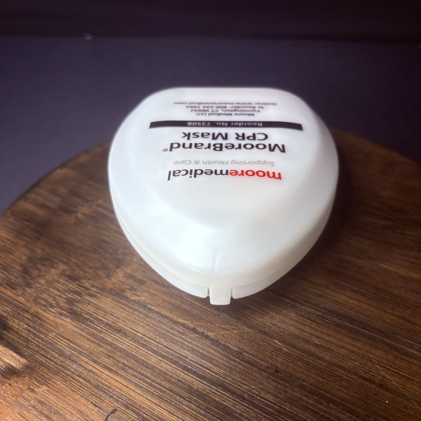 1 Pocket CPR mask in Hard Case - Mask With O2 Inlet One Way Valve & Hard Case11