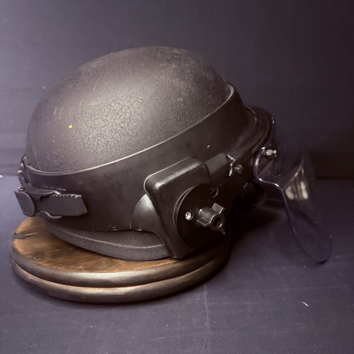 Protech Ballistic Helmet 3A (IIIA)Size Medium Removable Face Shield Bullet Proof13