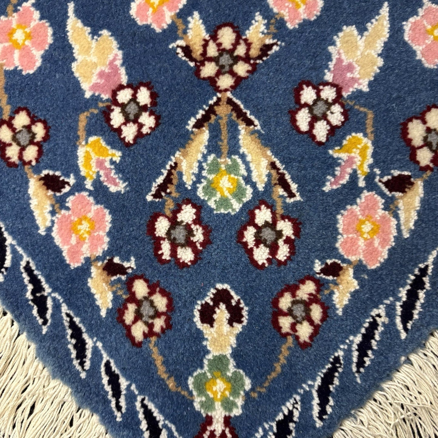 Hand Knotted Rug Heart Shape Purple w/Flowers 14”x13” VERY RARE8