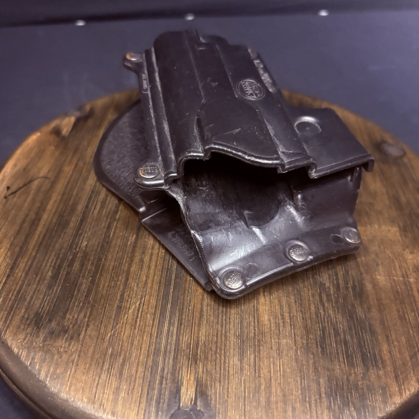 Fobus SG21 Right Handed Paddle Holster For Sig Sauer7