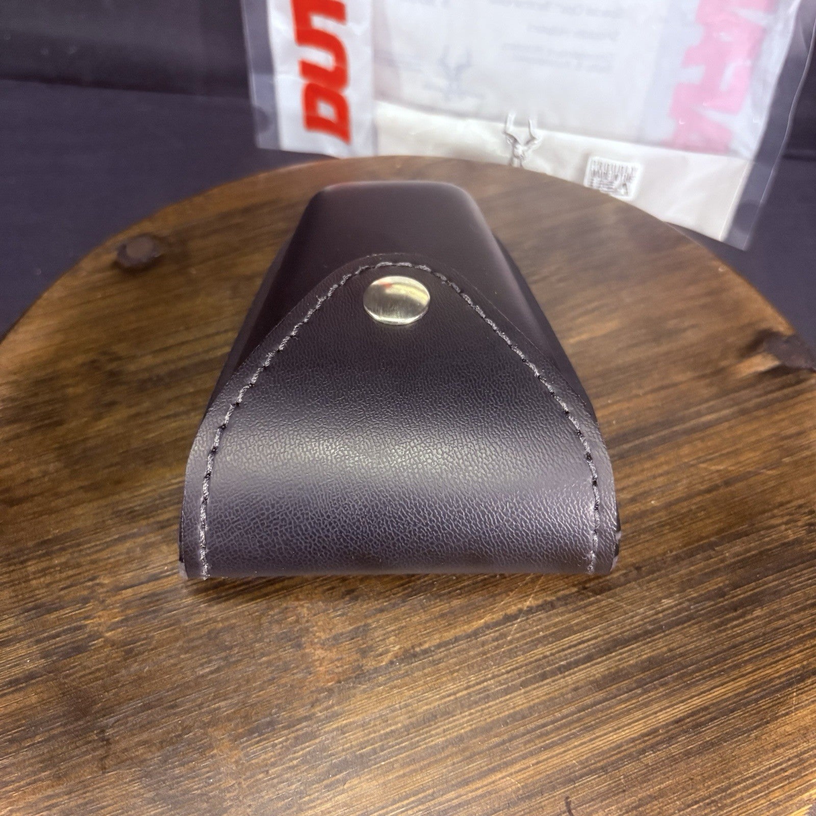 Safariland Duty Gear 190 Handcuff Pouch Plain Black Leather Top Flap Chrome Snap9