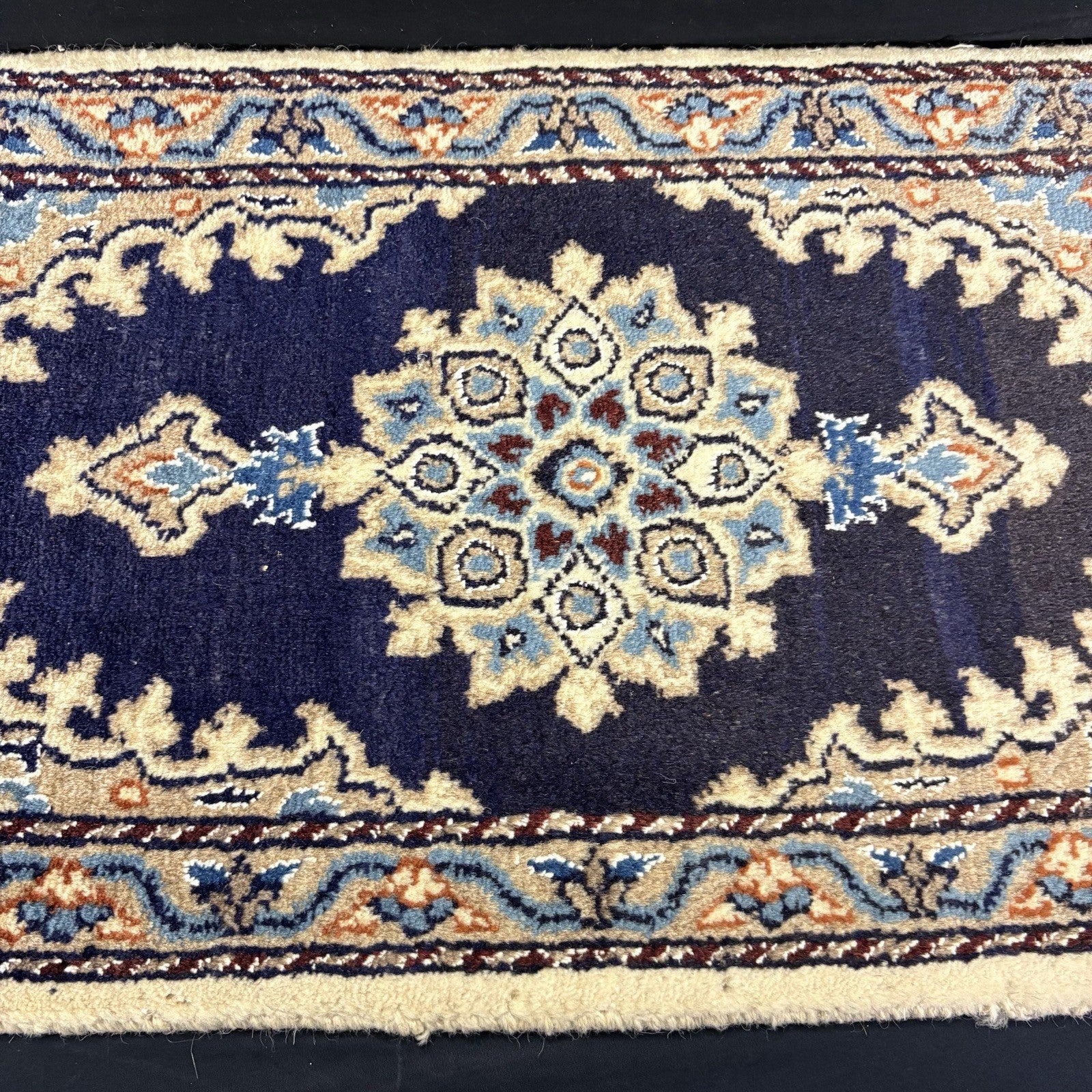 Persian Nain Rug Hand Knotted Blue Medallion 2'x1' or 26"x14" or 40cm X 60cm2
