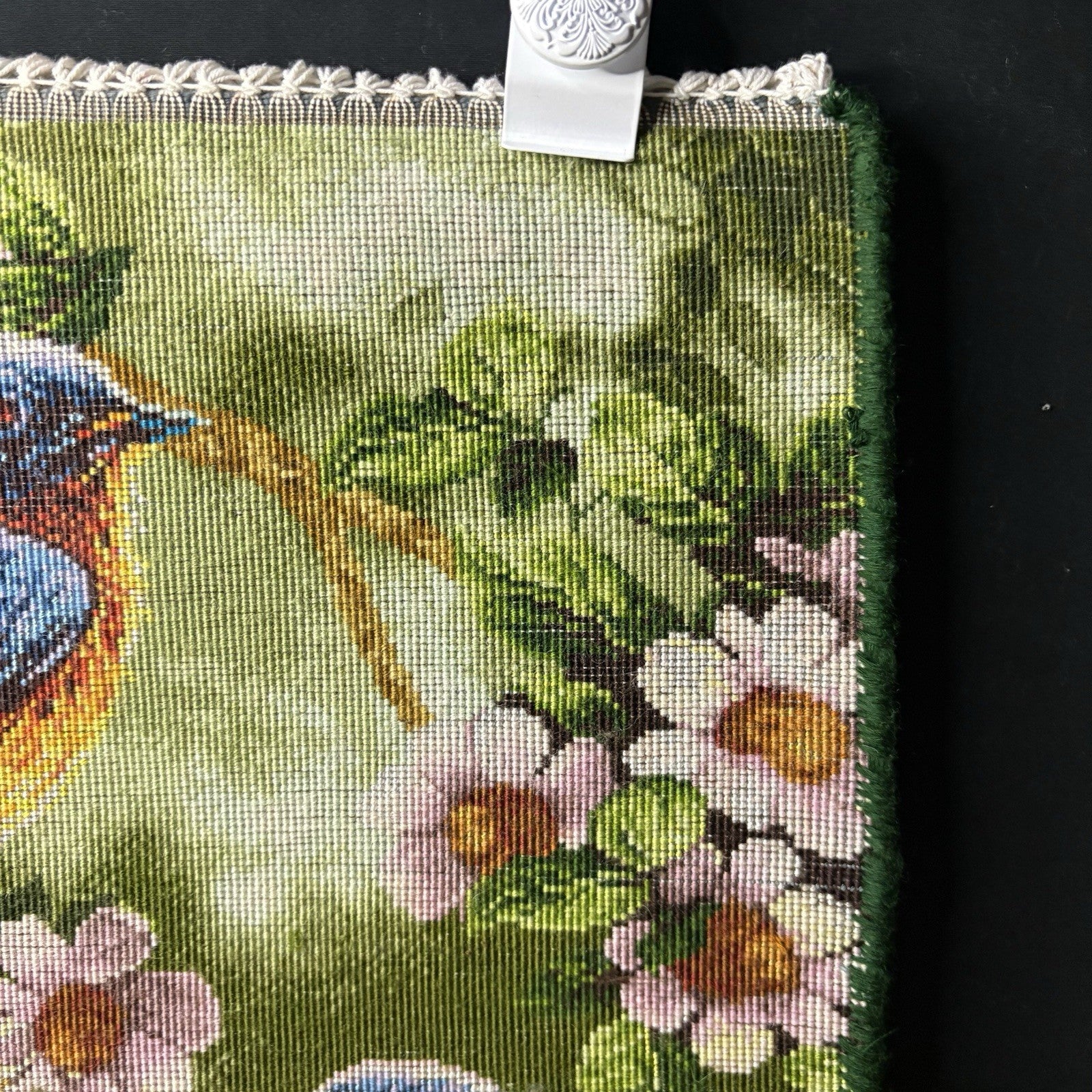 Pictorial Rug Hand Knotted Birds 24”x16” 60X40cm 224KPSI w/Rug Hangers18