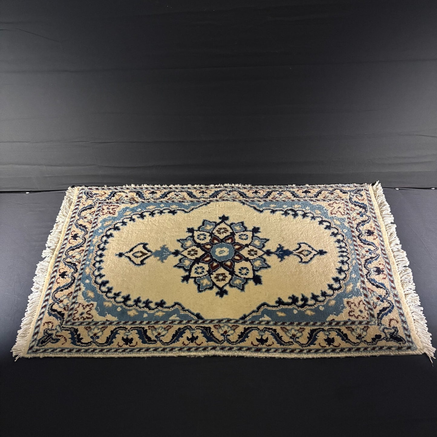 Rug Hand Knotted Medallion Rug 3’X2’ 54X88cm 144KPSI Semi-Antique0