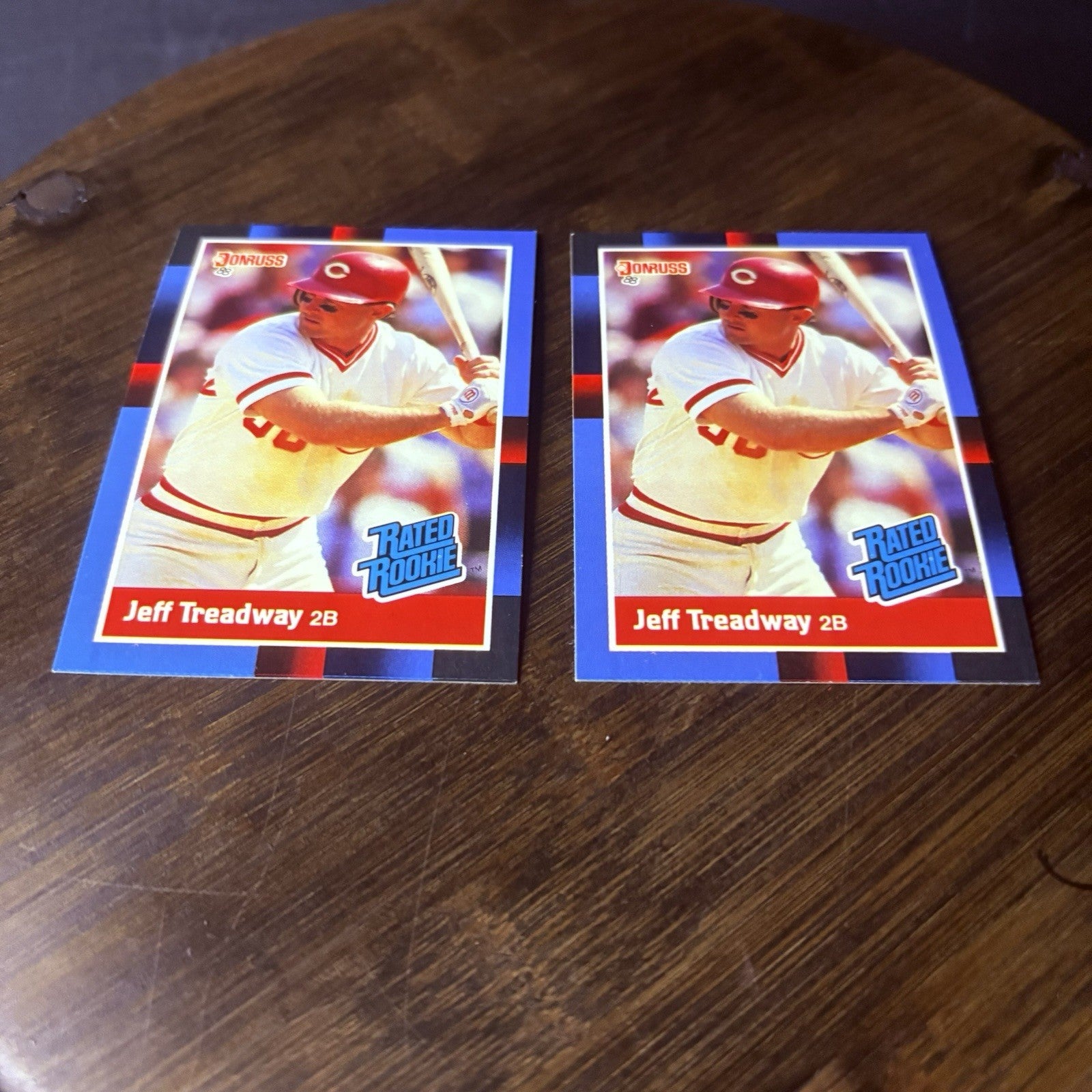 (2) 1988 Donruss #29 Jeff Treadway RC Cincinnati Reds High Grade Card Lot2