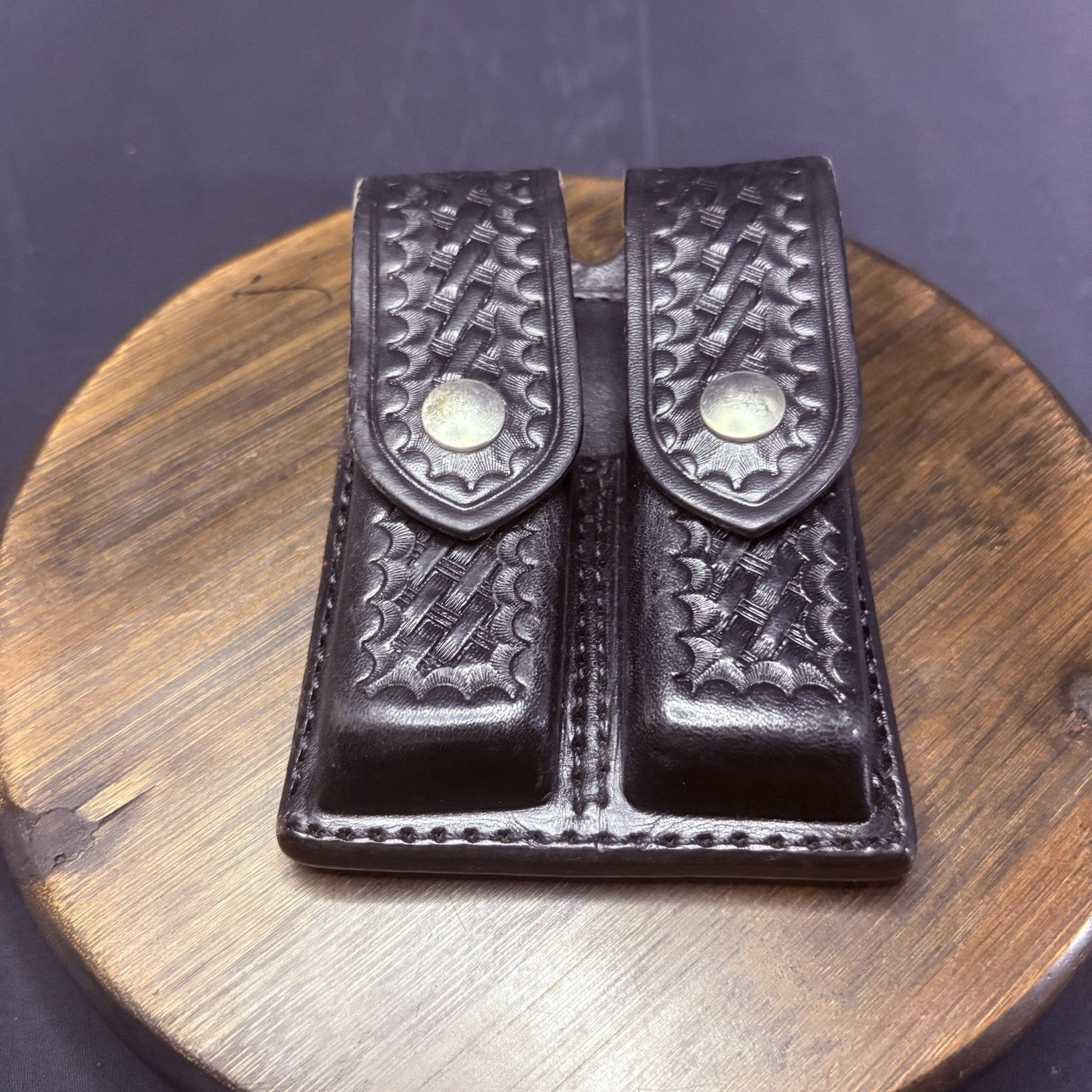 AKER 510-2 Double Magazine Carrier Pouch Double Stack 9mm Basket Weave Leather1
