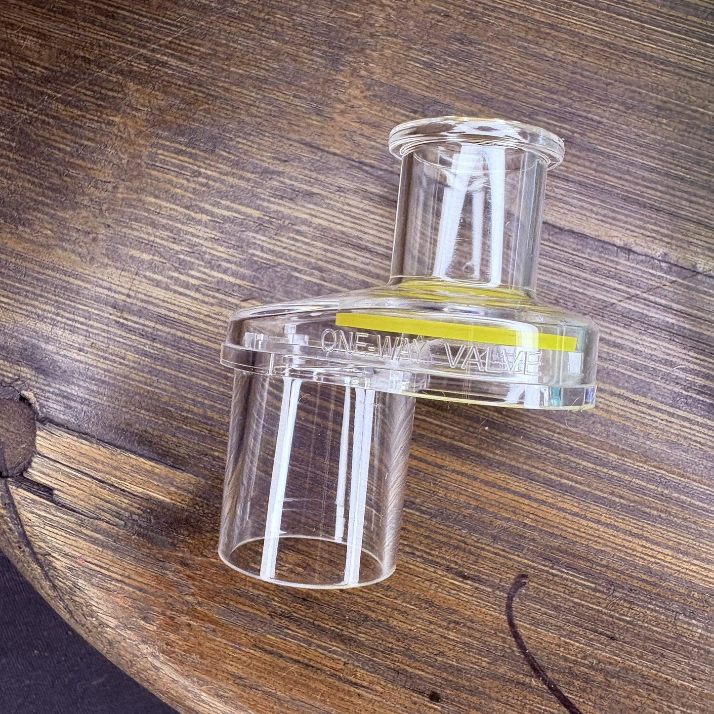 1 Pocket CPR mask in Hard Case - Mask With O2 Inlet One Way Valve & Hard Case3