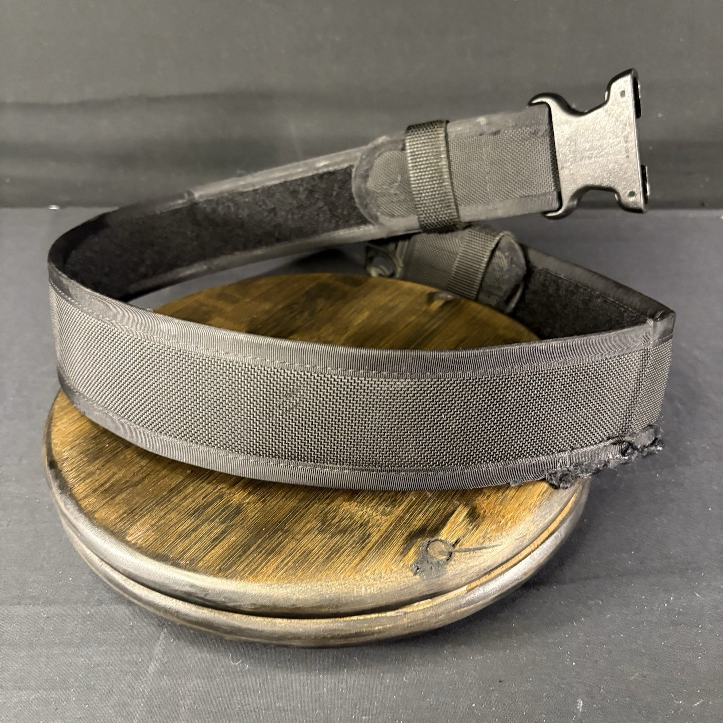 Bianchi Medium AccuMold Duty Belt - Black Waist Size 34”-40” w/ 2 Belt Keepers5