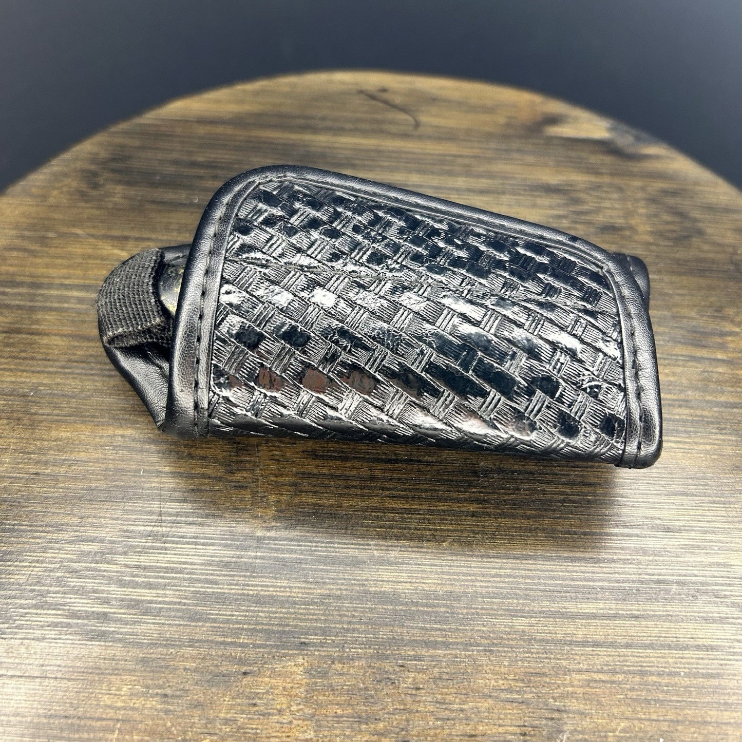 Bianchi Quiet Key Holder 7916 Part No. 22119 AccuMold Elite Basketweave Black4