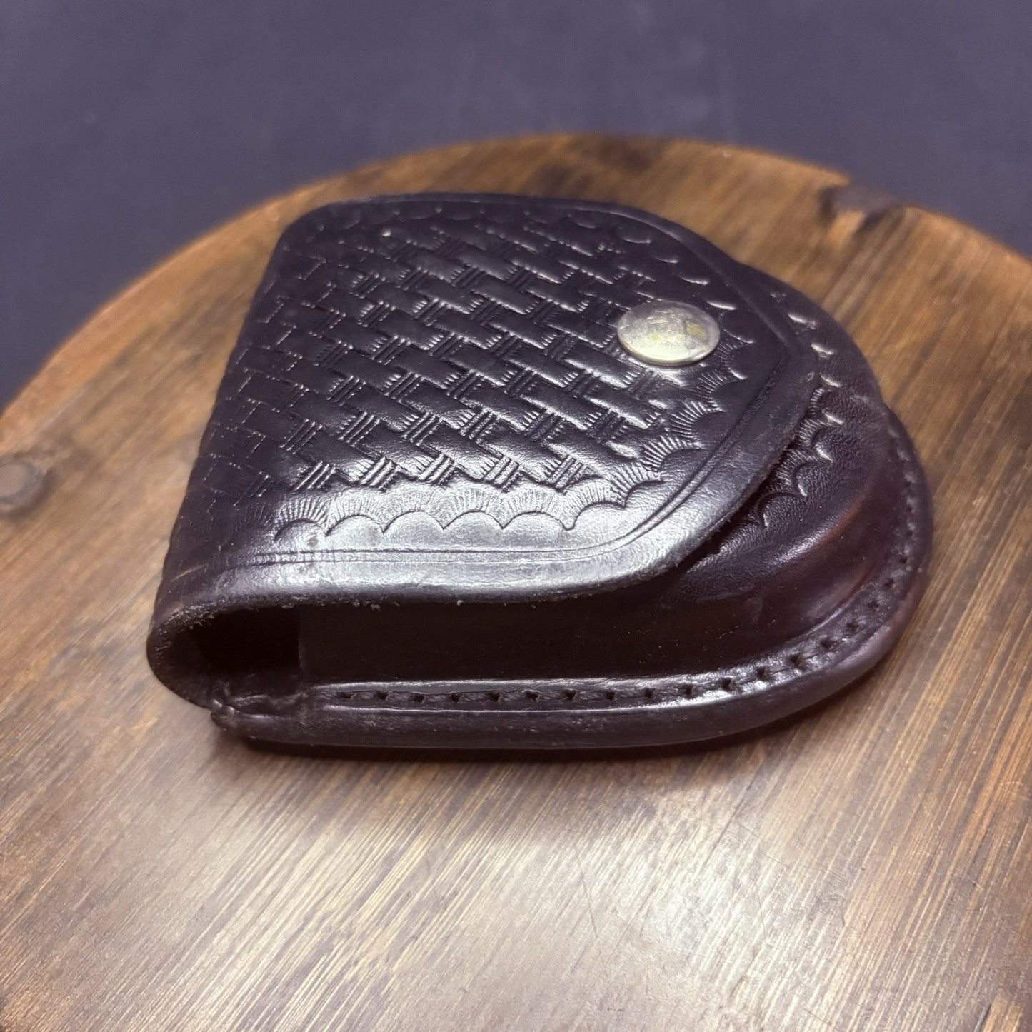 Aker 500 Handcuff Case, Leather Black Basket w/ Chrome Snap Weave Round6