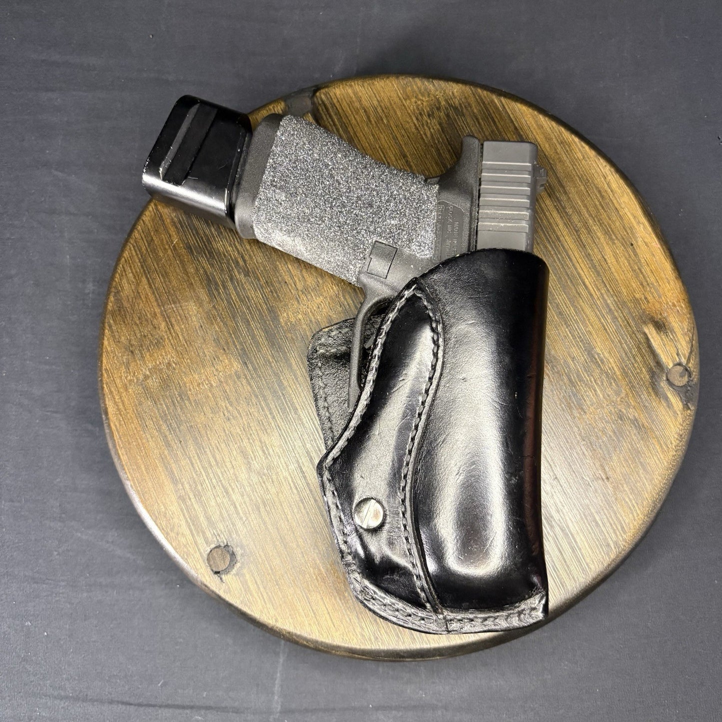 Hunter 33 26P2M Leather Holster For Small Autos With Adjustable Retention Screw0