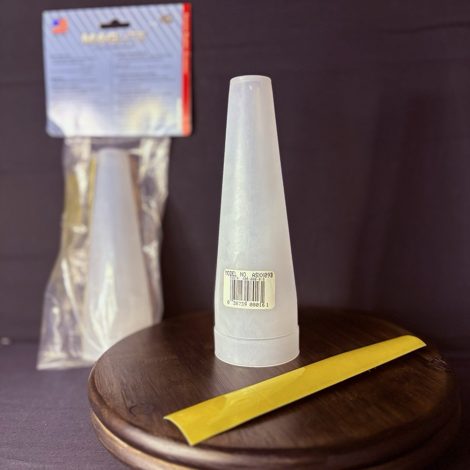 MagLite Traffic Cone Wand Kit Clear  C & D Cell1