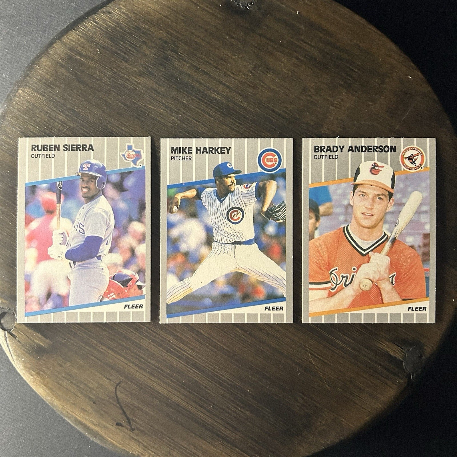 1989 Fleer #532, #427, #606 Baseball Trading Cards Lot Of (3)0