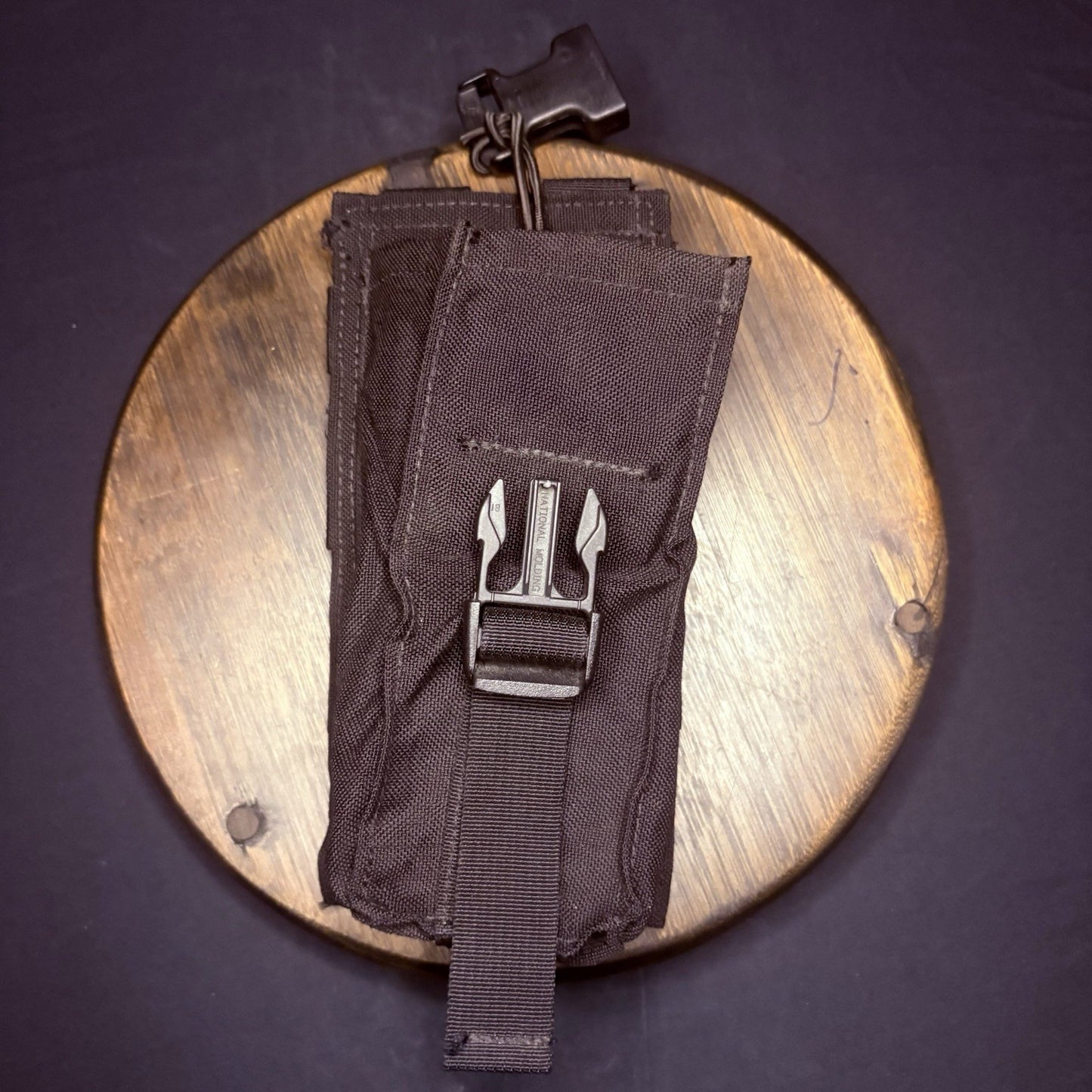 Safariland Protech TP21A Universal Radio Pouch with Bungee Closure Universal0