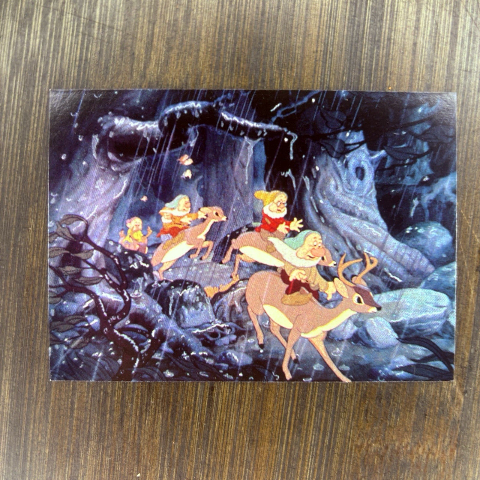 1994 SkyBox Disney Snow White Trading Card "Racing To Save Snow White" #520