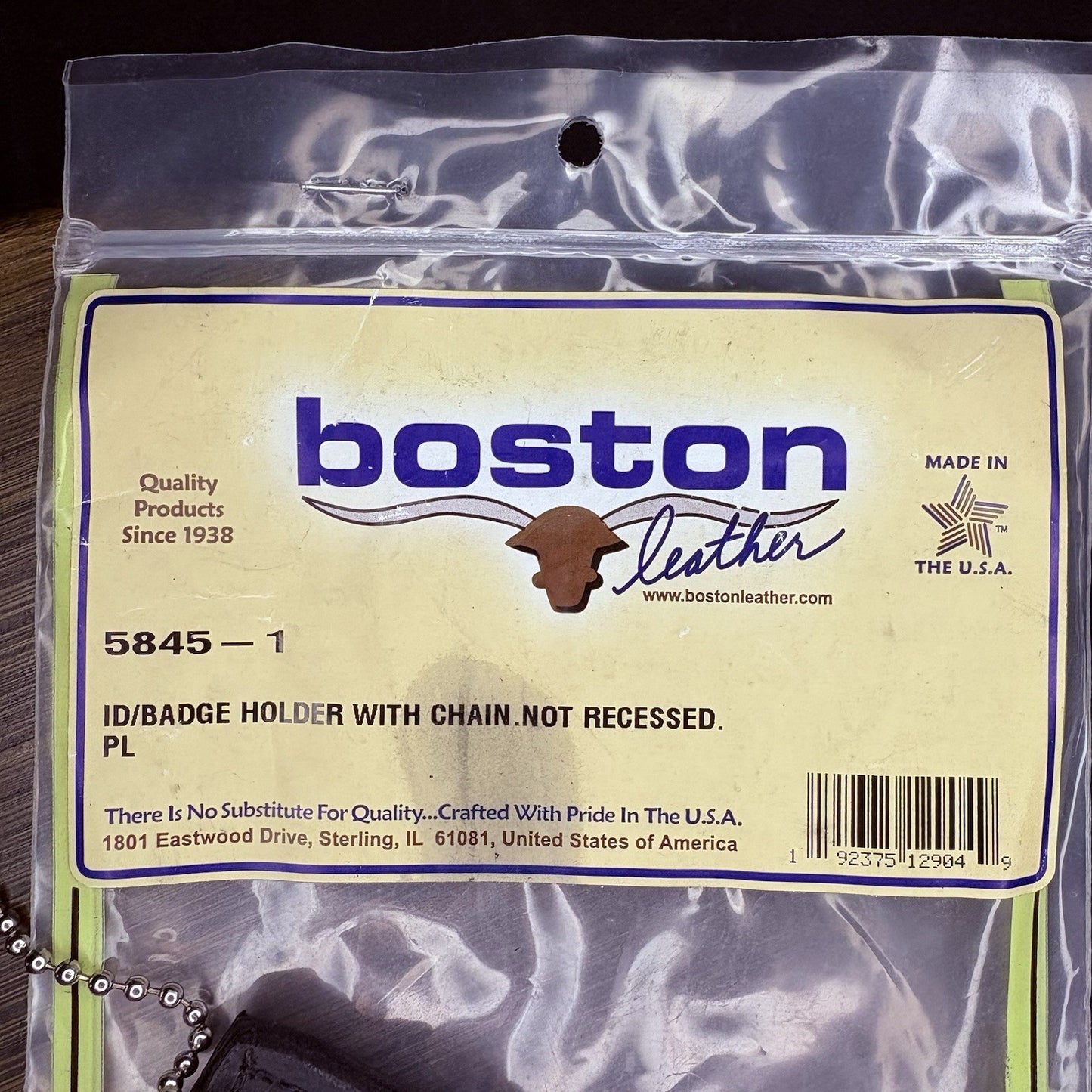 Boston 5845 Leather Men's Deluxe ID & Badge Holder Wallet1