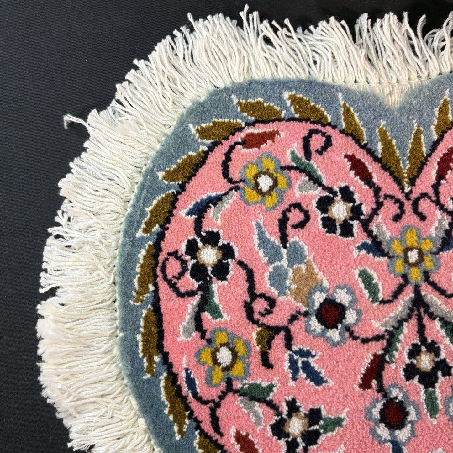 Heart Shape Pink Rug Flower Hand Knotted 13”x12” Very Rare 225KPSI6