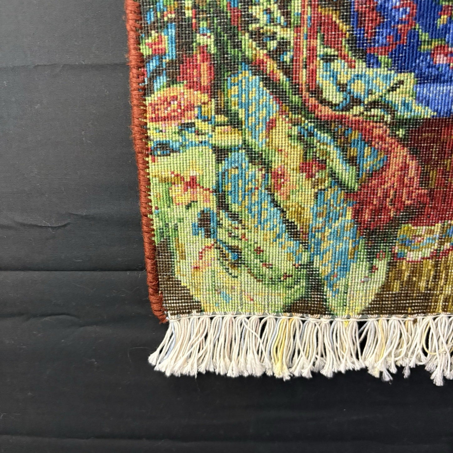 Persian Pictorial Rug Flower Hand Knotted 13”x19”, 33X48cm w/Rug Hangers15
