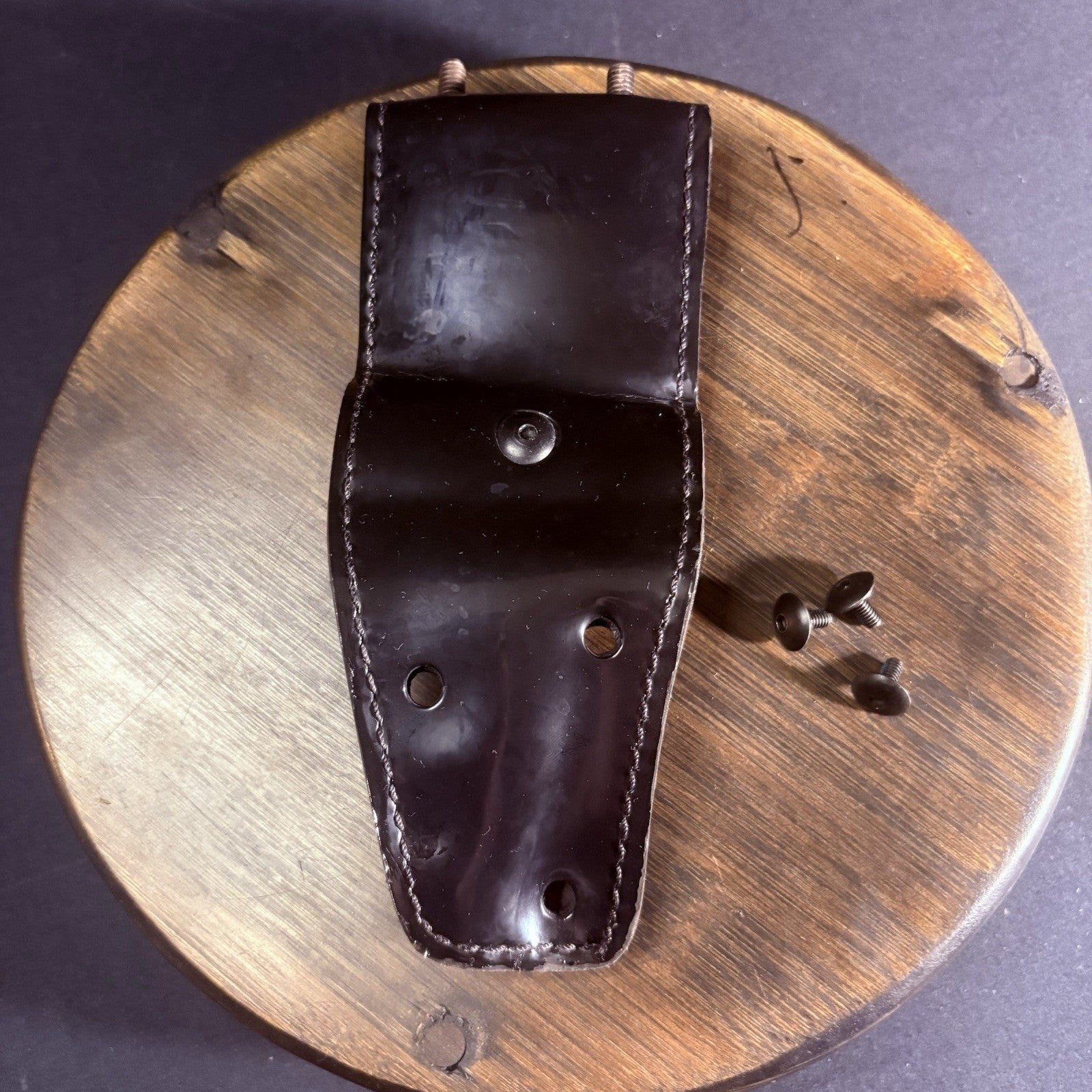 Safariland SIG Holster Belt Loop Adapter Leather (2955) For P-220 P-226 w/Screws4
