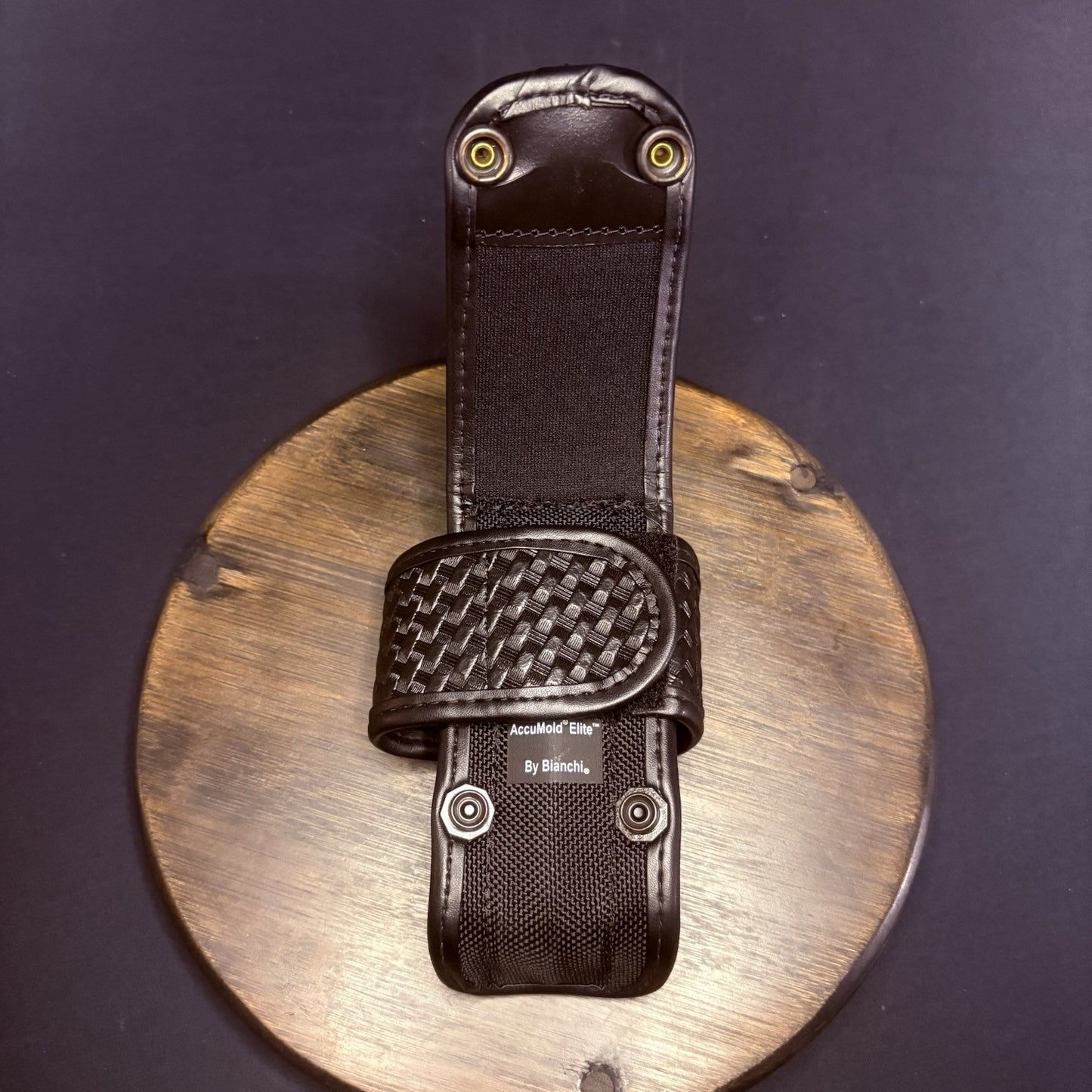 Bianchi Universal Radio Holder Model 7923 Size 1 Adjustable Basket Weave Leather7