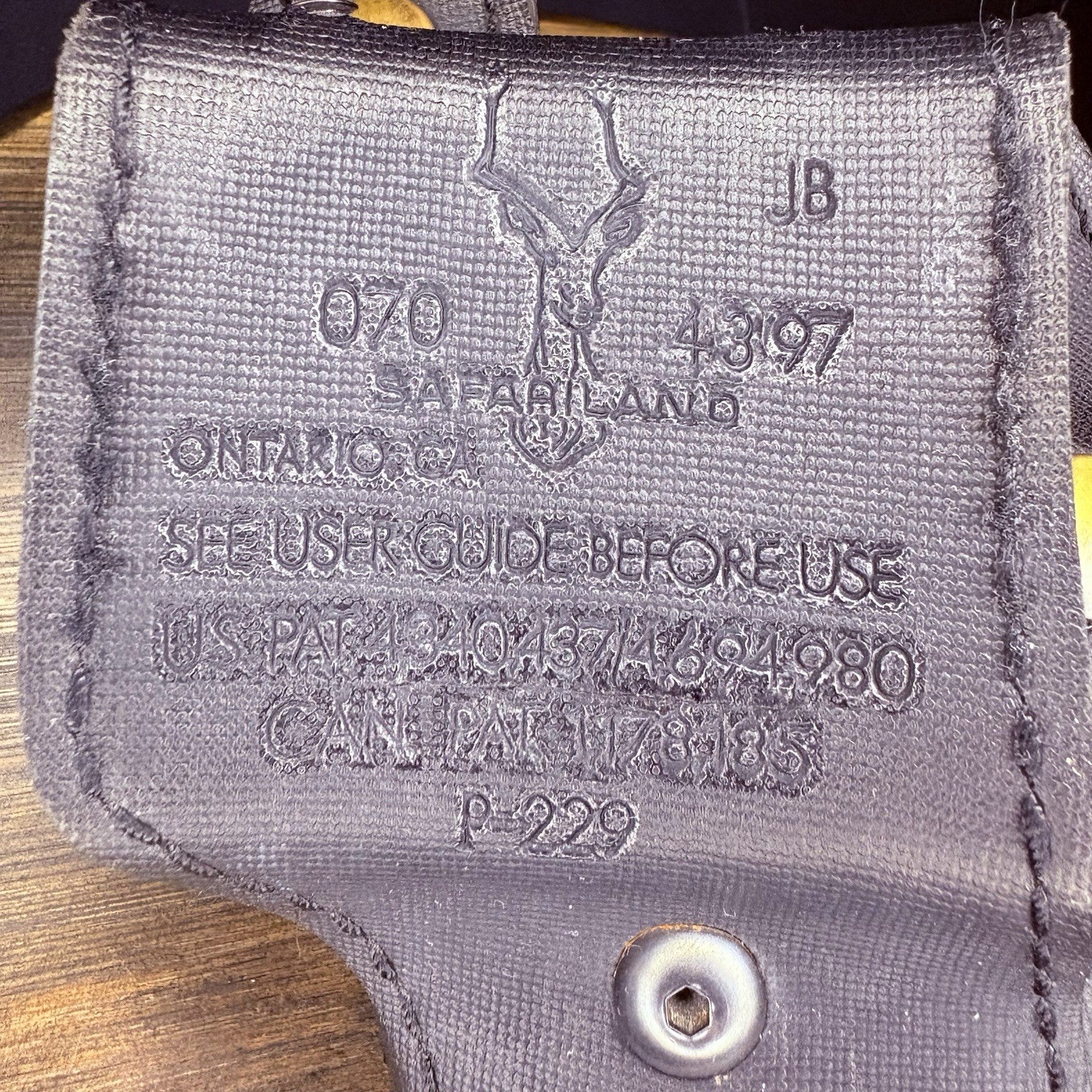 Safariland SIG P-229 Duty Holster 070-4387 Brass Retention Snap STX Tactical8