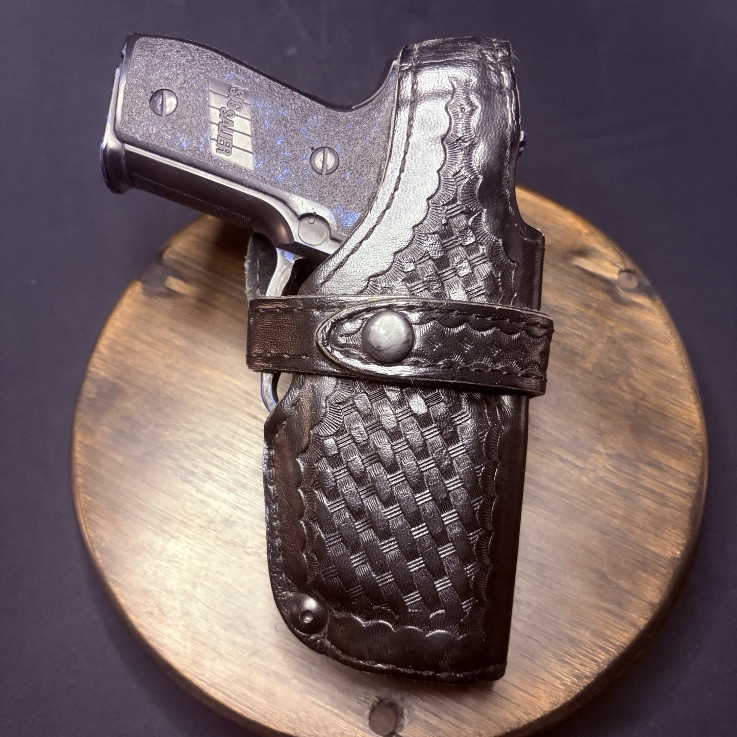 Safariland SIG P-226 Duty Holster 0705 Retention Snap Strap, Black Basket Weave0