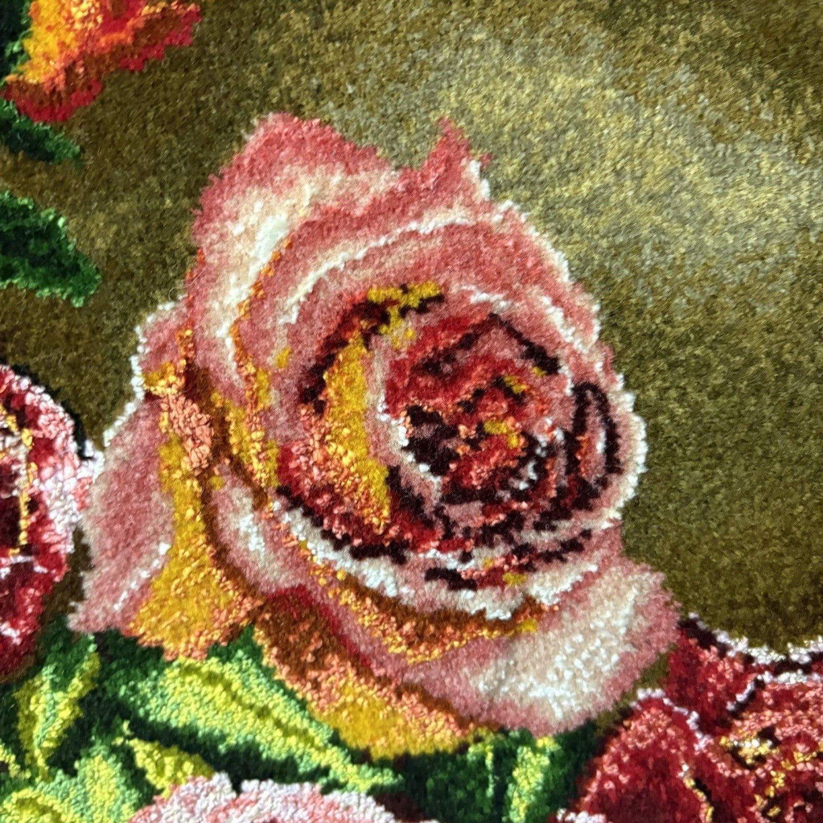 Pictorial Rug Hand Knotted Flower 23”x15” 58X38cm w/Rug Hangers13
