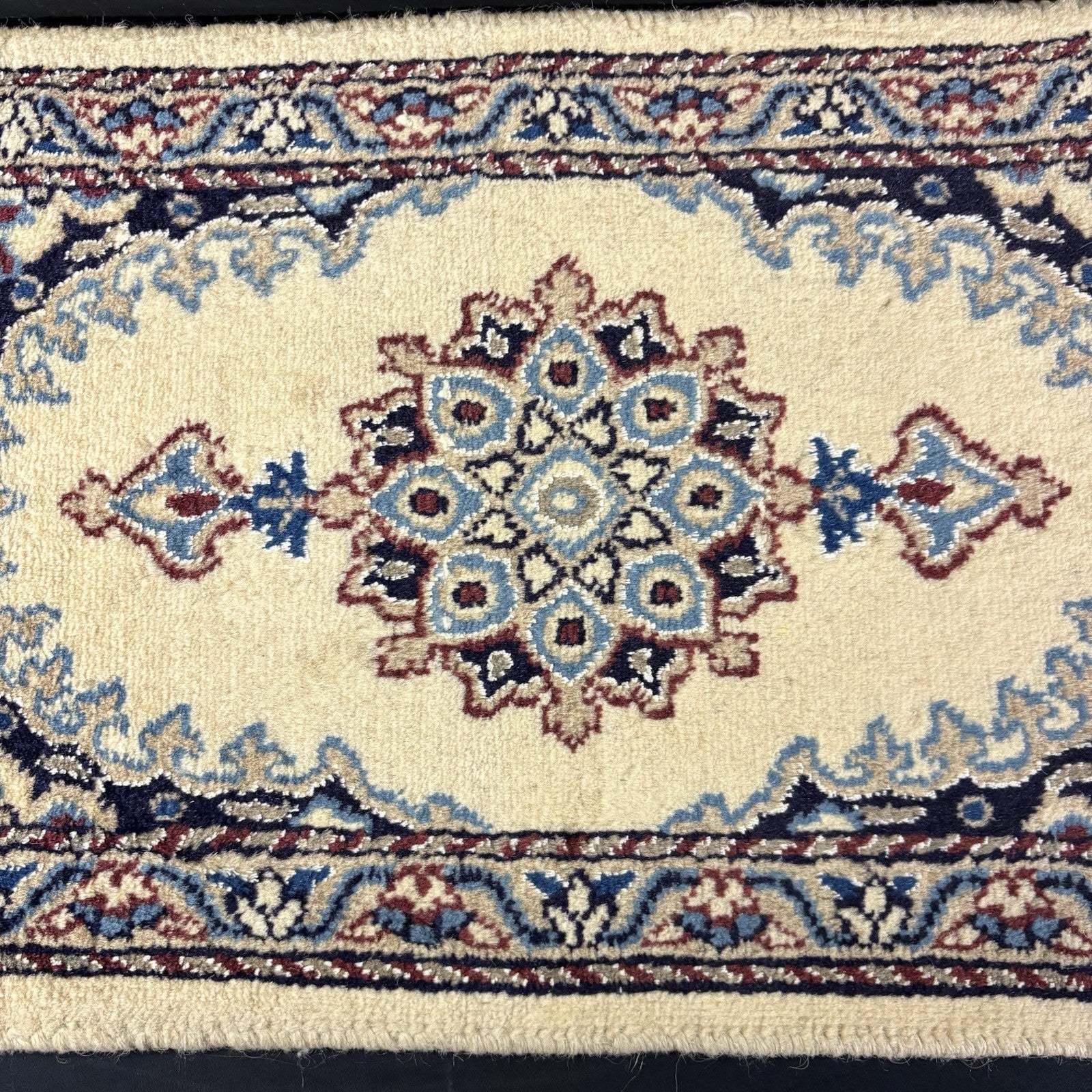Persian Nain Rug Hand Knotted Blue Medallion 2'x1' or 24"x15" or 40cm X 60cm 2