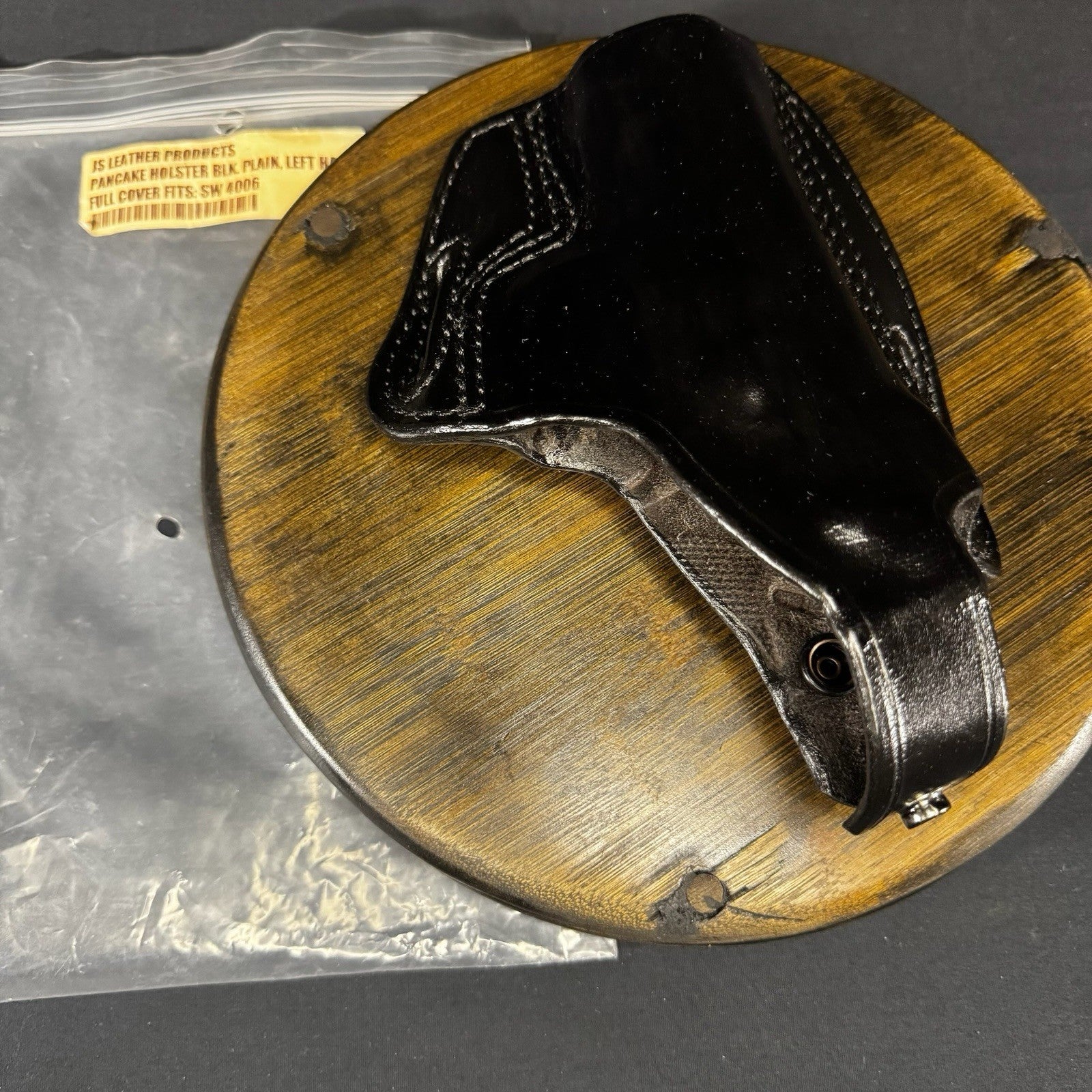 JS Leather Products Pancake Holster 4