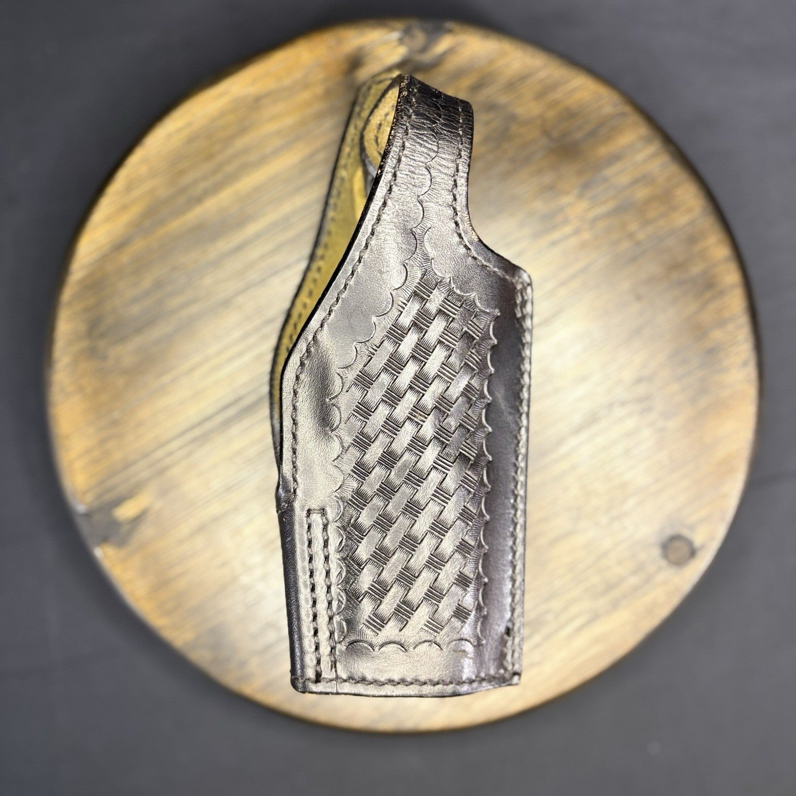 Safariland #2 Basket Weave Leather Holster for SigSauer 225, 2 1/4" Belt Loop RH5