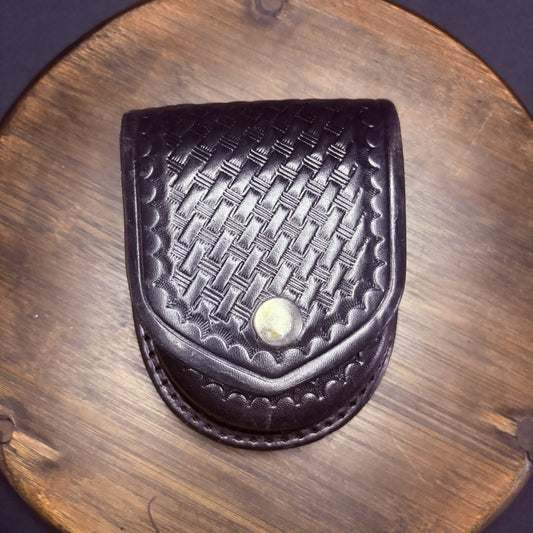 Aker 500 Handcuff Case, Leather Black Basket w/ Chrome Snap Weave Round0