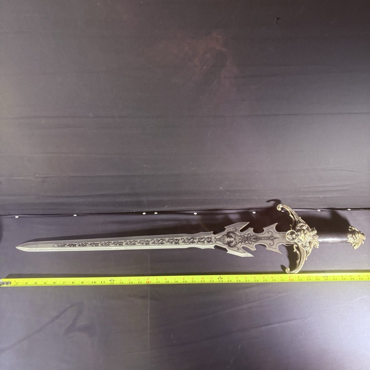 4-Headed Lion Sword 41" Beautifully Etched Blade w/ Rings For Hanging11