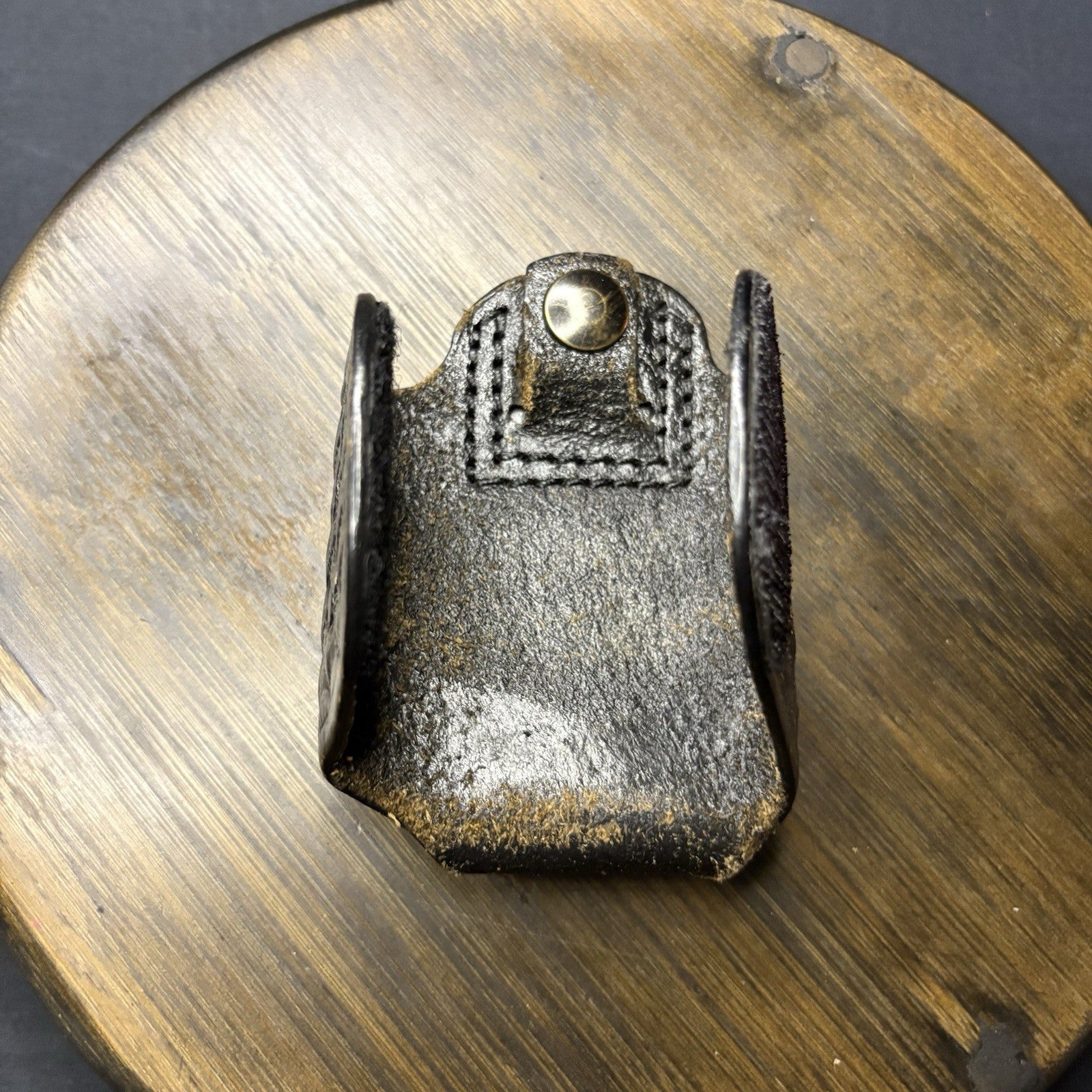 Dutyman Silent Key Keeper Basket Weave Leather Holder Brass Snap Model 42211