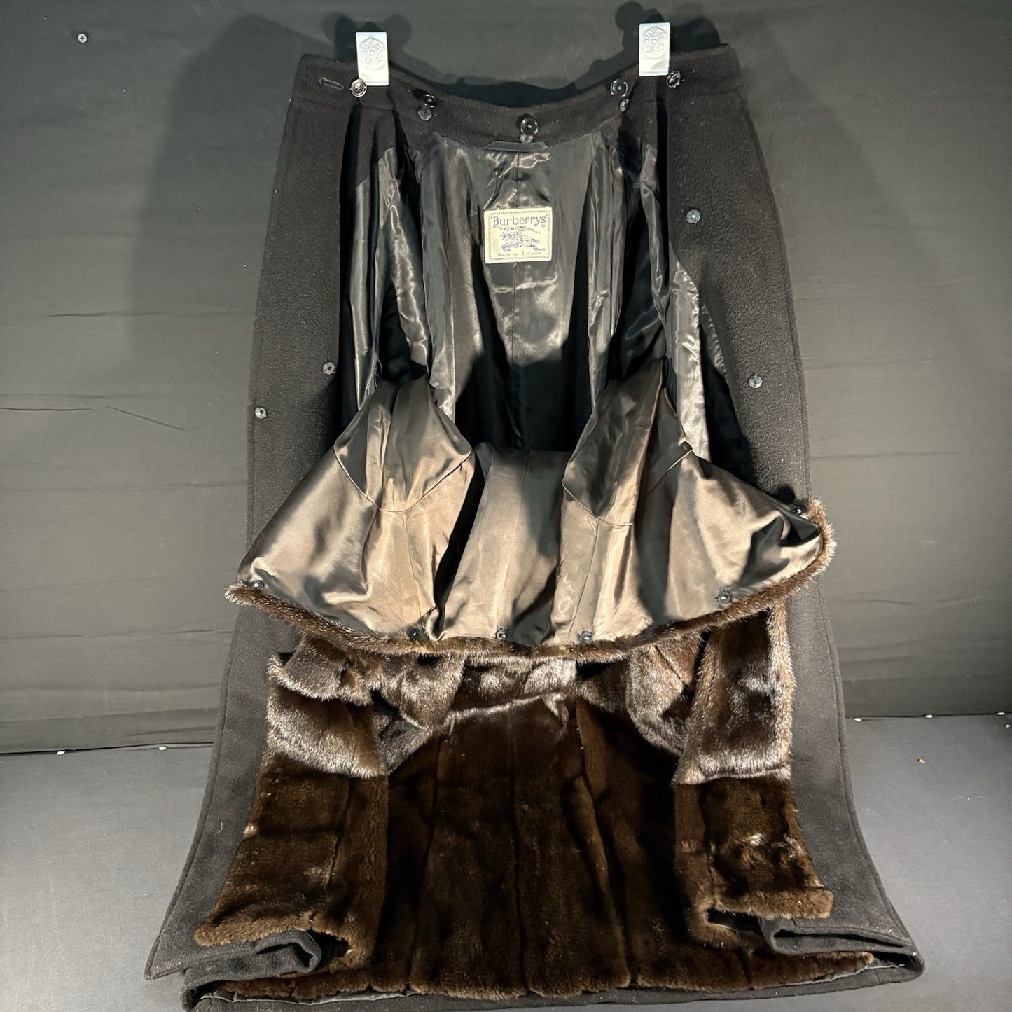 Burberry Fur Coat Mink Over Coat Women’s Size Medium Camel Hair w/Removable Mink13