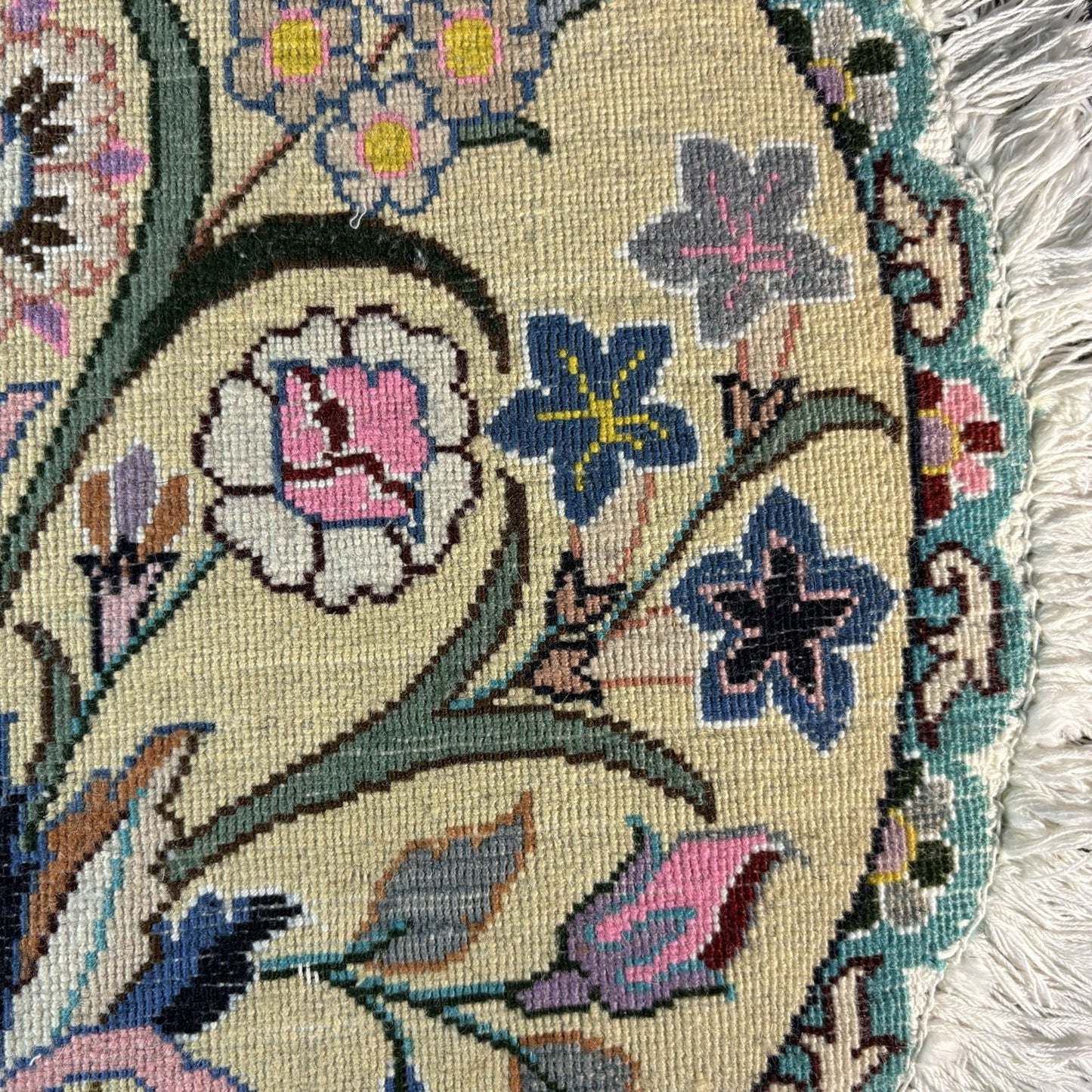 Persian Nain Round Flower Rug Yellow Hand Knotted Size 20”x20” Or 50cm X 50cm18