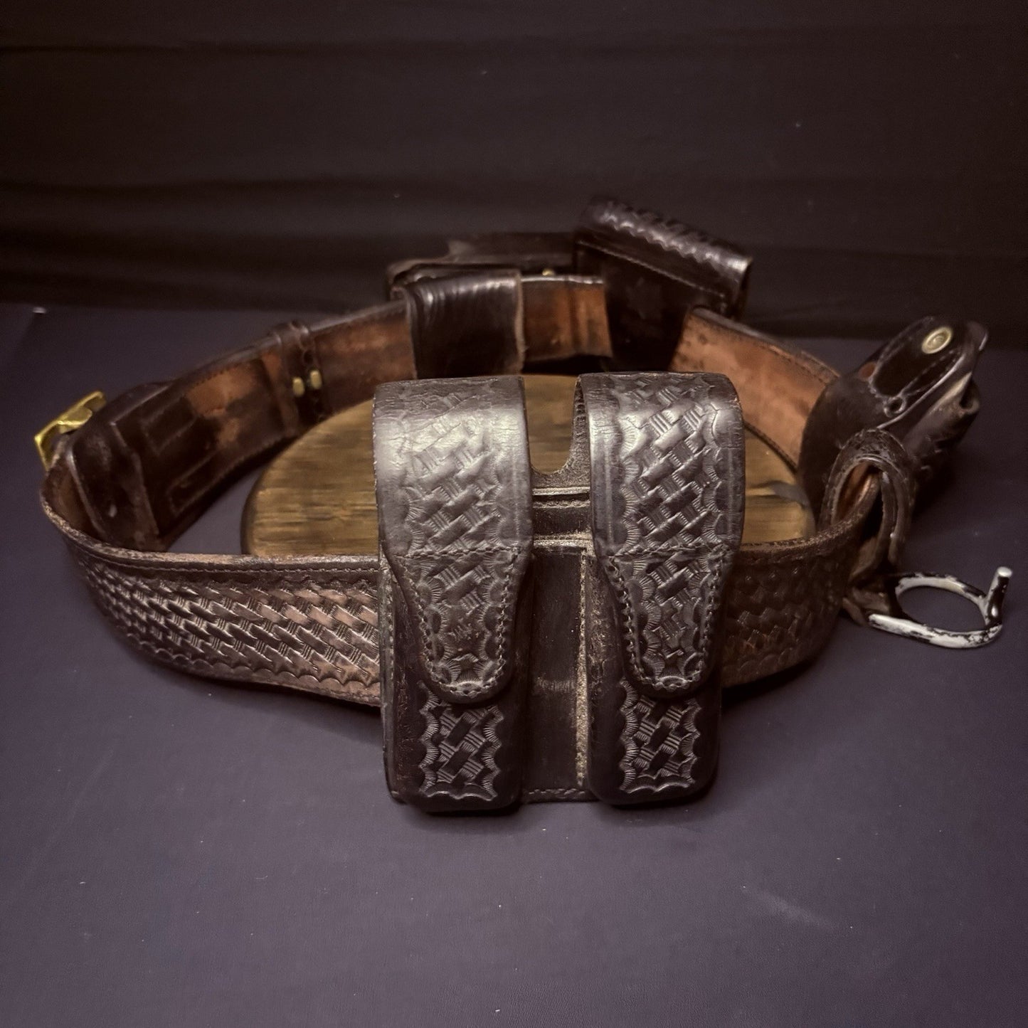 Full Leather Bianchi Duty Belt 38" w/Handcuff Case, Magazine Carrier, Baton Ring2