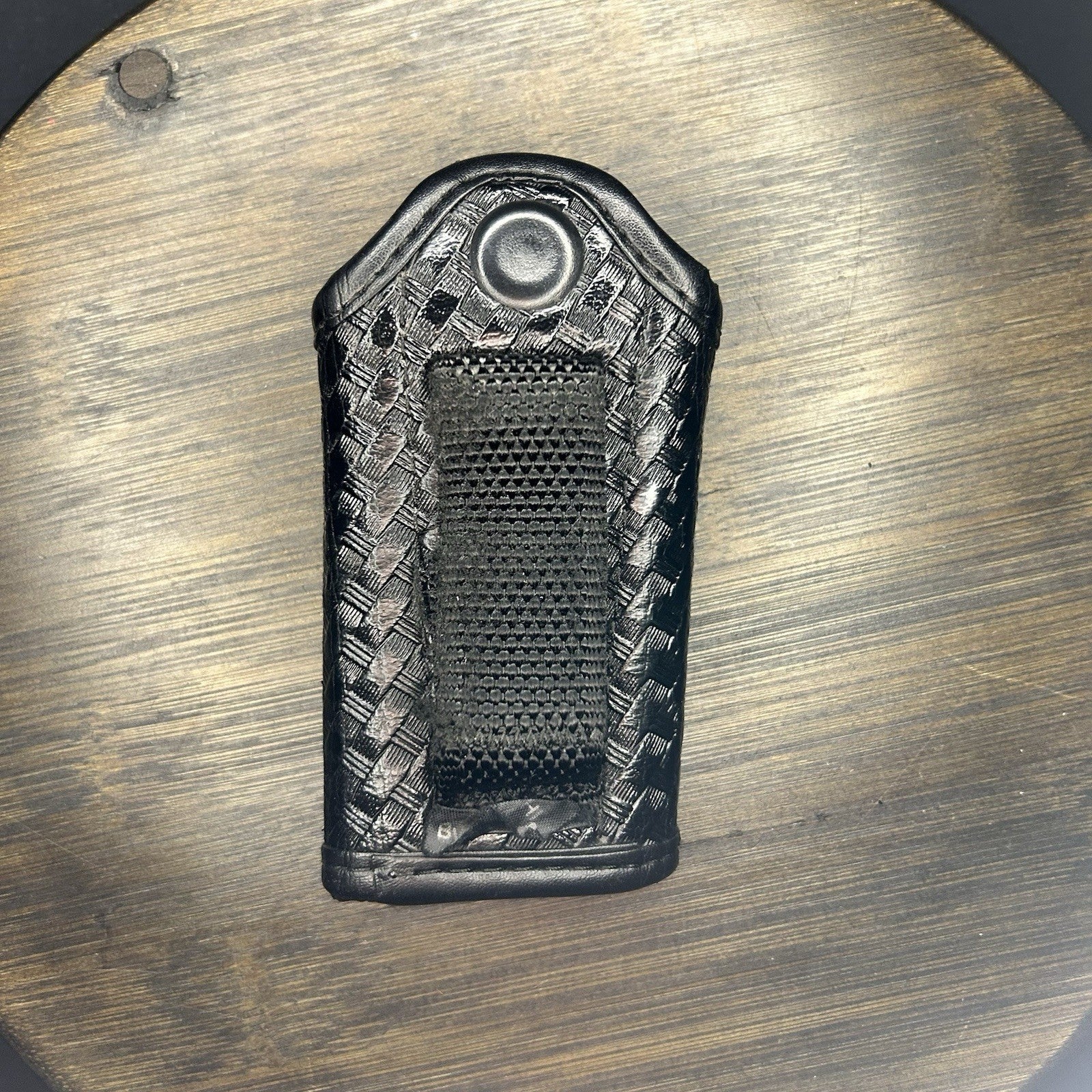 Bianchi Quiet Key Holder 7916 Part No. 22119 AccuMold Elite Basketweave Black1